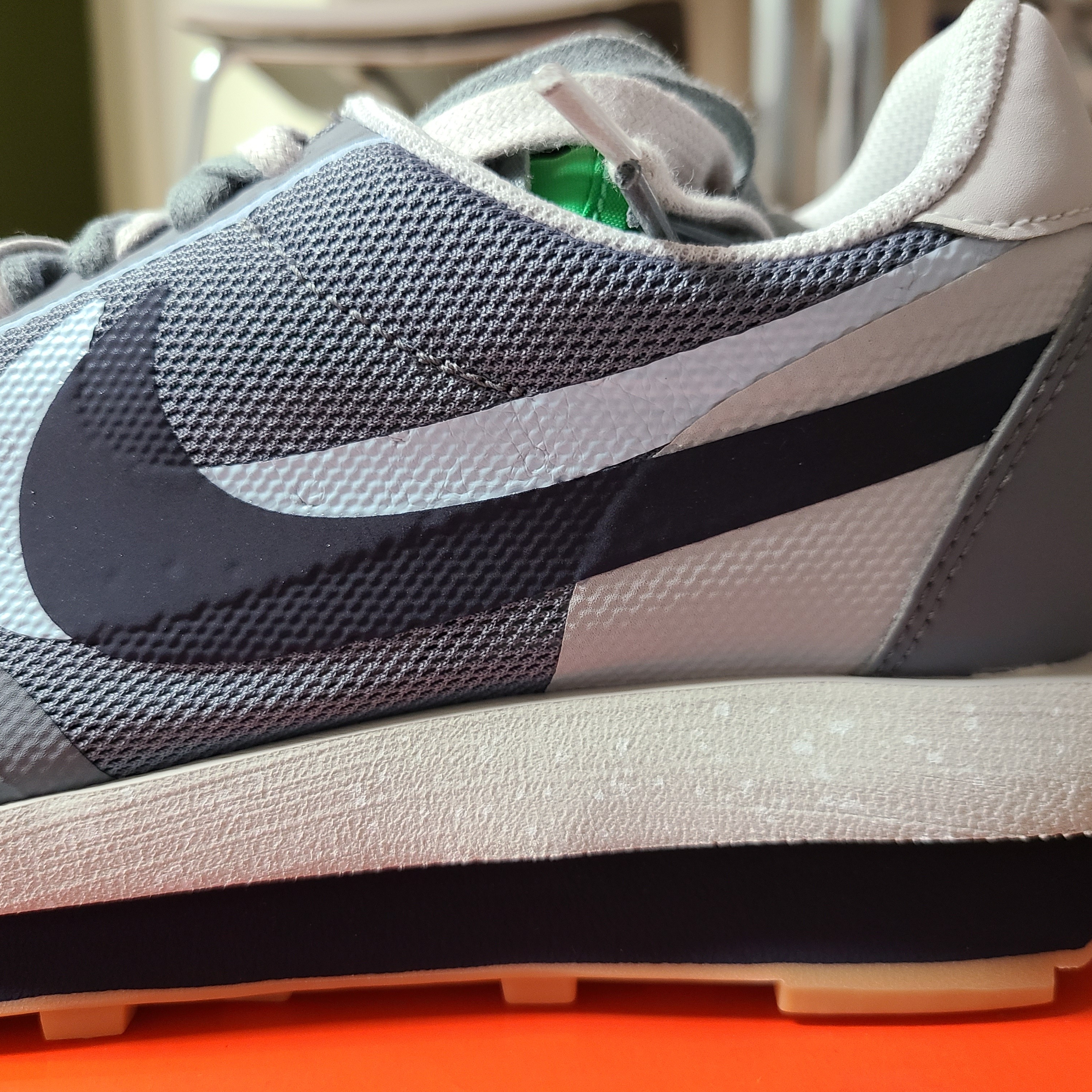 Nike x Sacai x Clot LDWaffle Cool Grey 착용 스타일 - 2