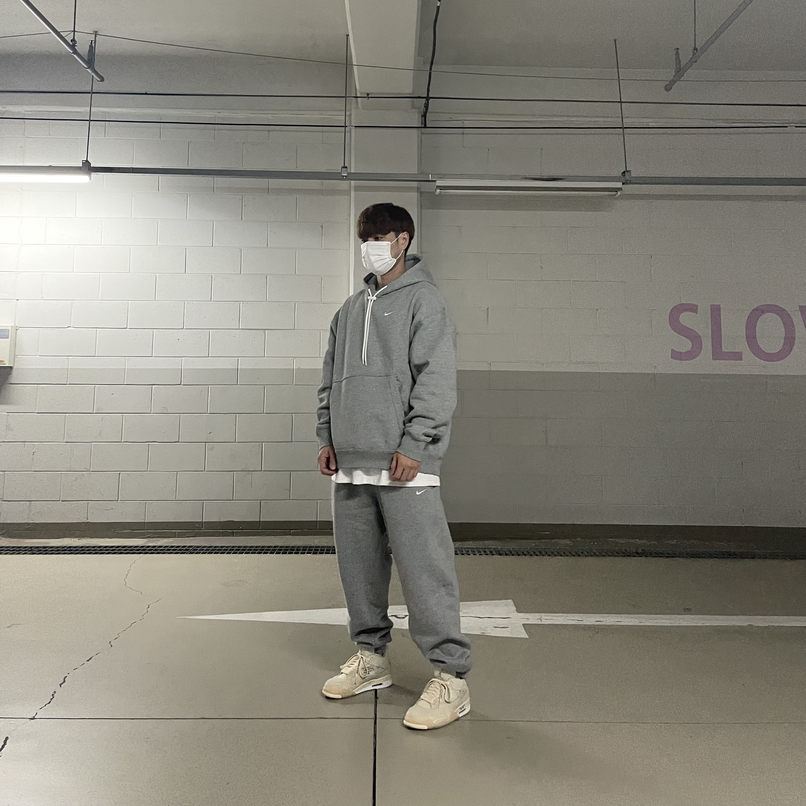 Nike M NRG Hoodie Dark Grey Heather, Nike M NRG Sweatpants Dark Grey Heather 착용 스타일