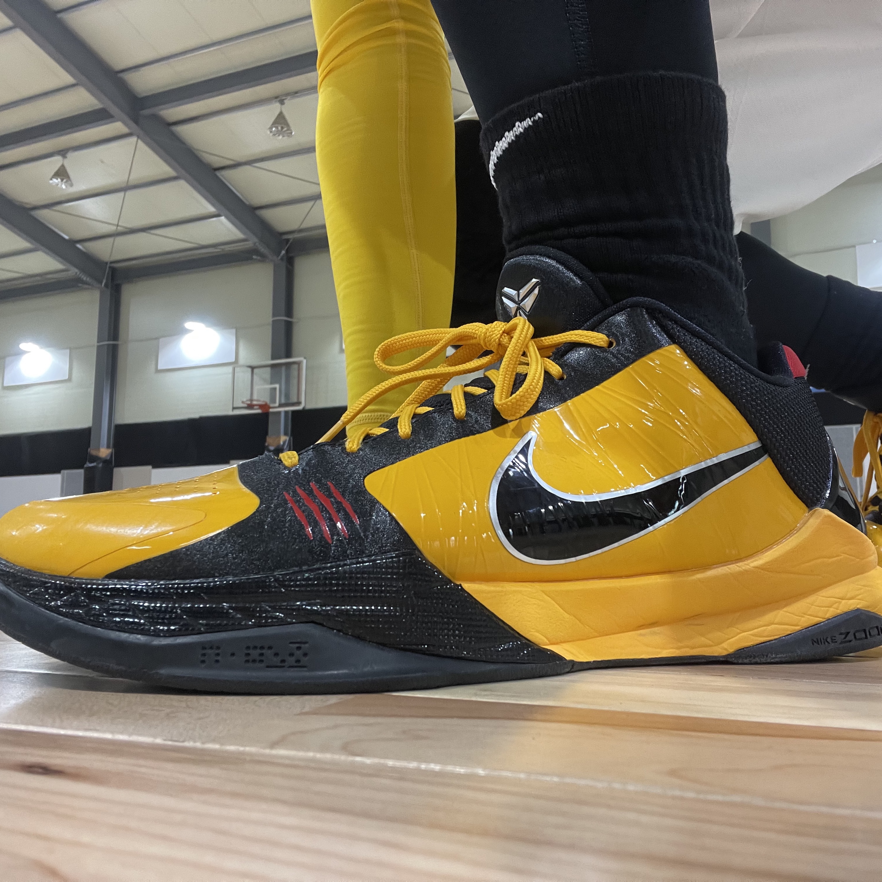 Nike Kobe 5 Protro Bruce Lee 착용 스타일