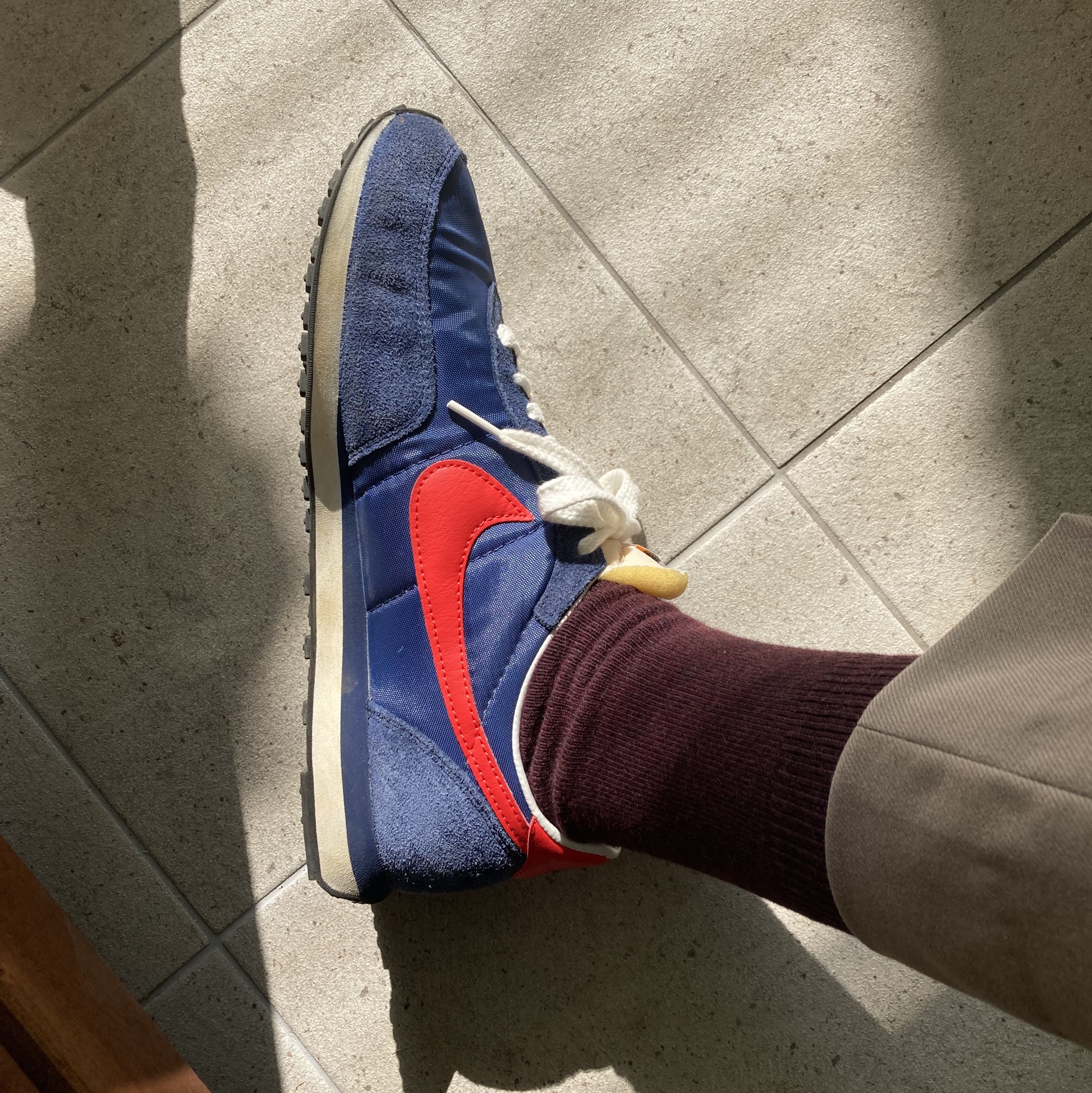 Nike Waffle Trainer 2 SP Midnight Navy 착용 스타일
