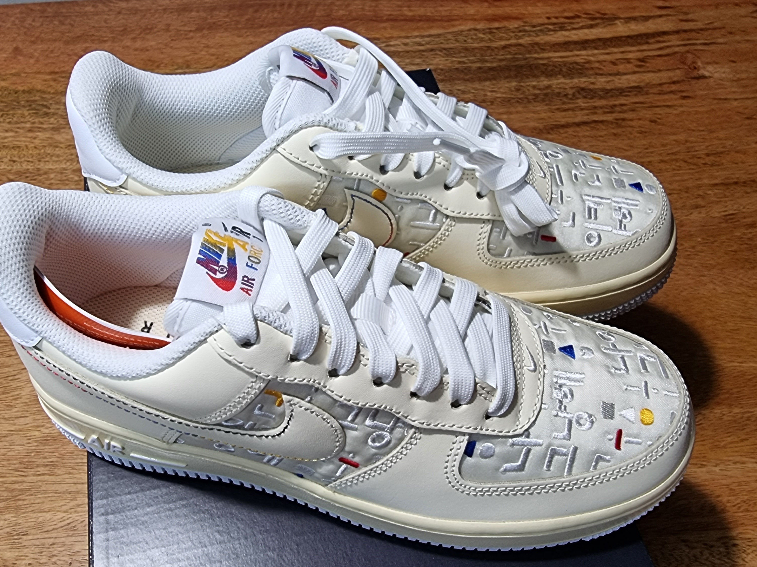 (W) Nike Air Force 1 '07 LV8 Hangul Day 착용 스타일