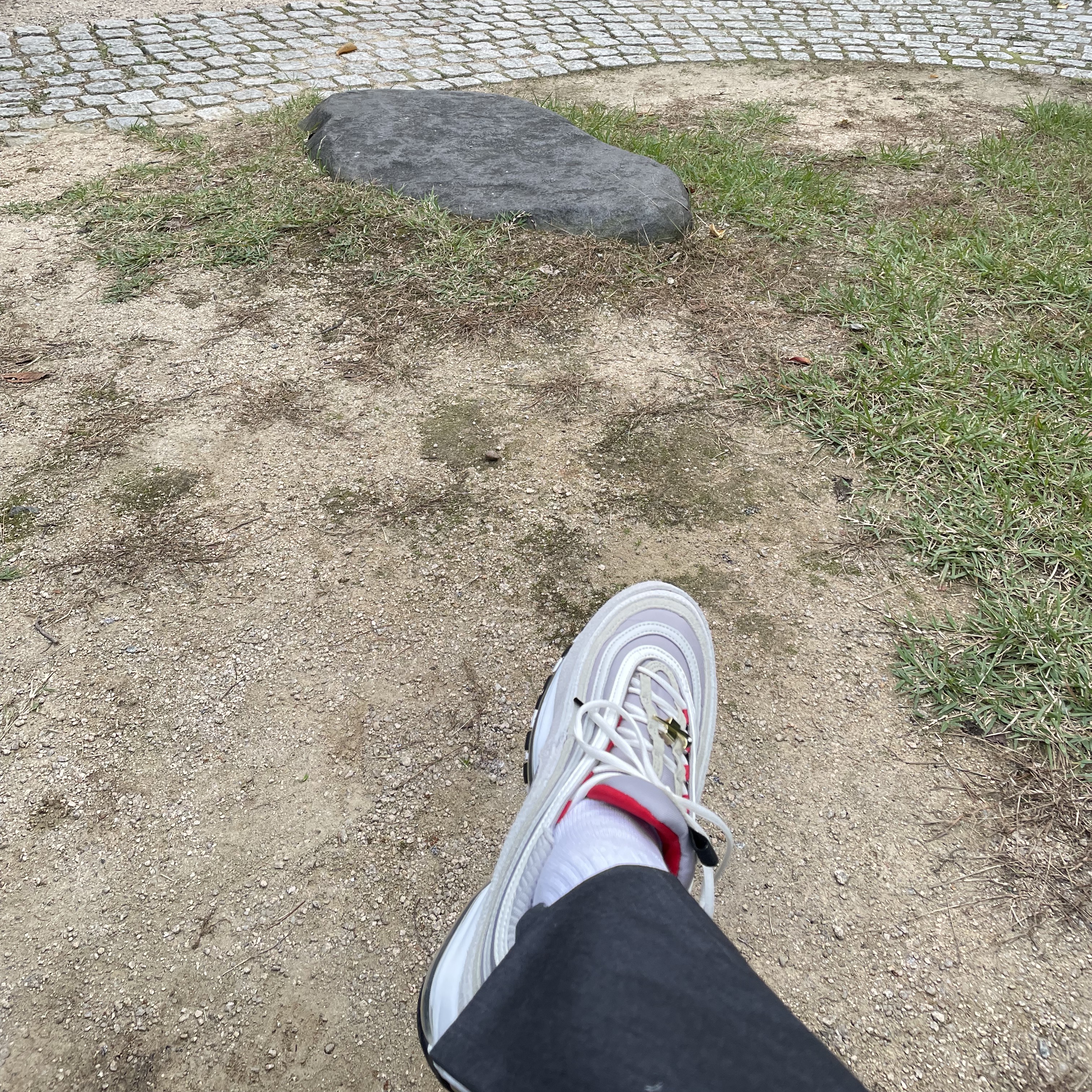 Nike Air Max 97 SE First Use Sail 착용 스타일 - 2