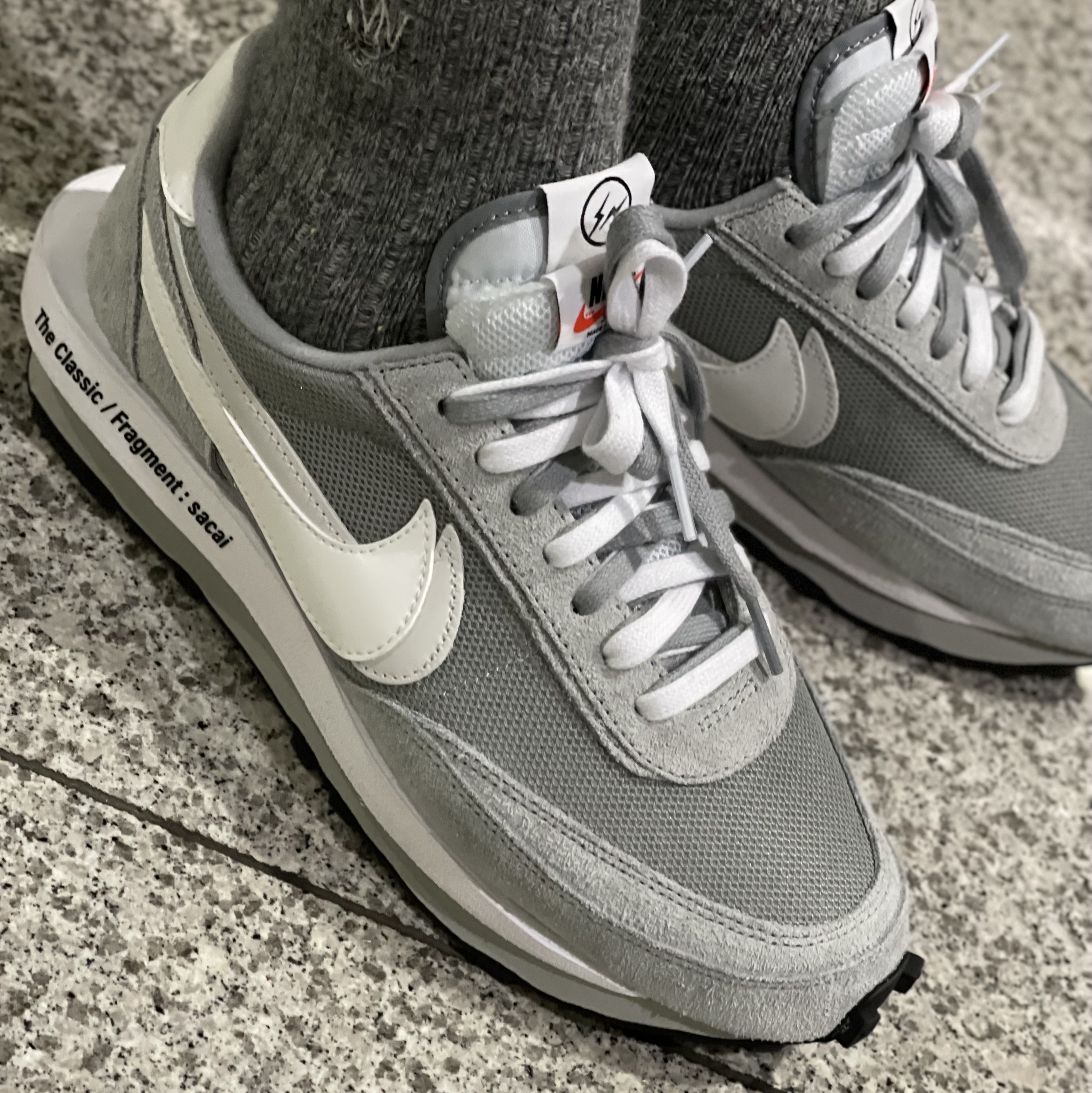 Nike x Sacai x Fragment LDWaffle Light Smoke Grey 착용 스타일