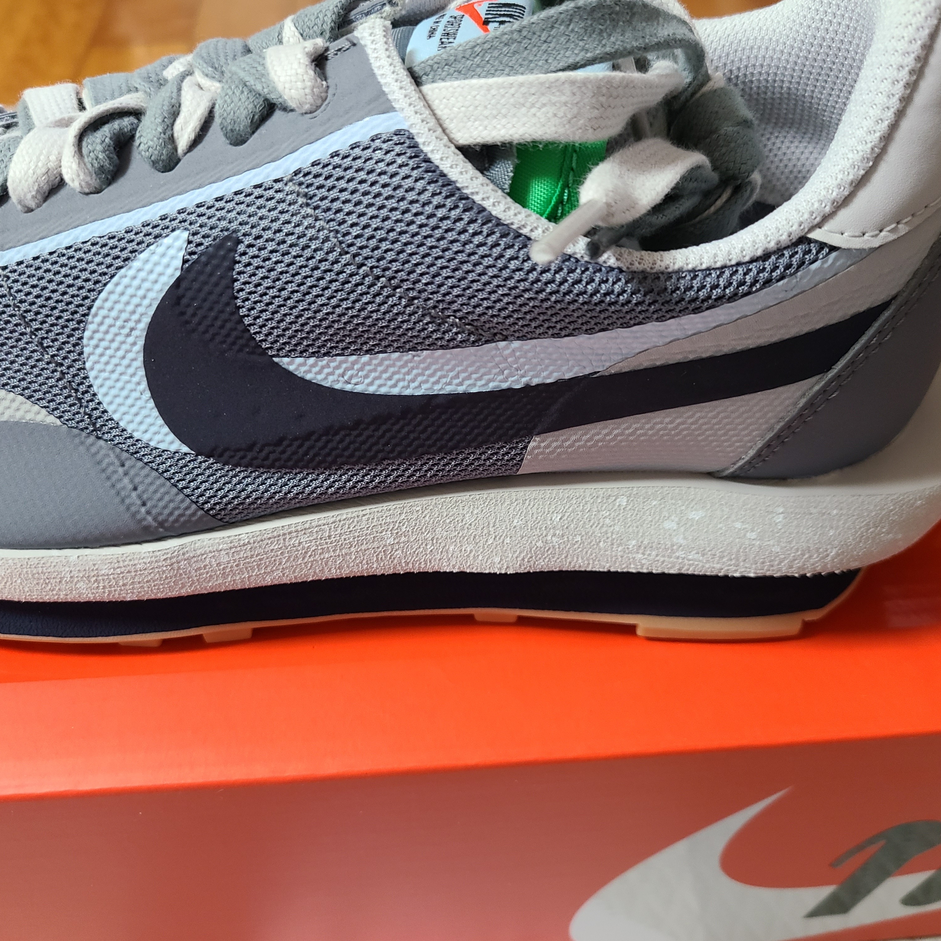Nike x Sacai x Clot LDWaffle Cool Grey 착용 스타일 - 1