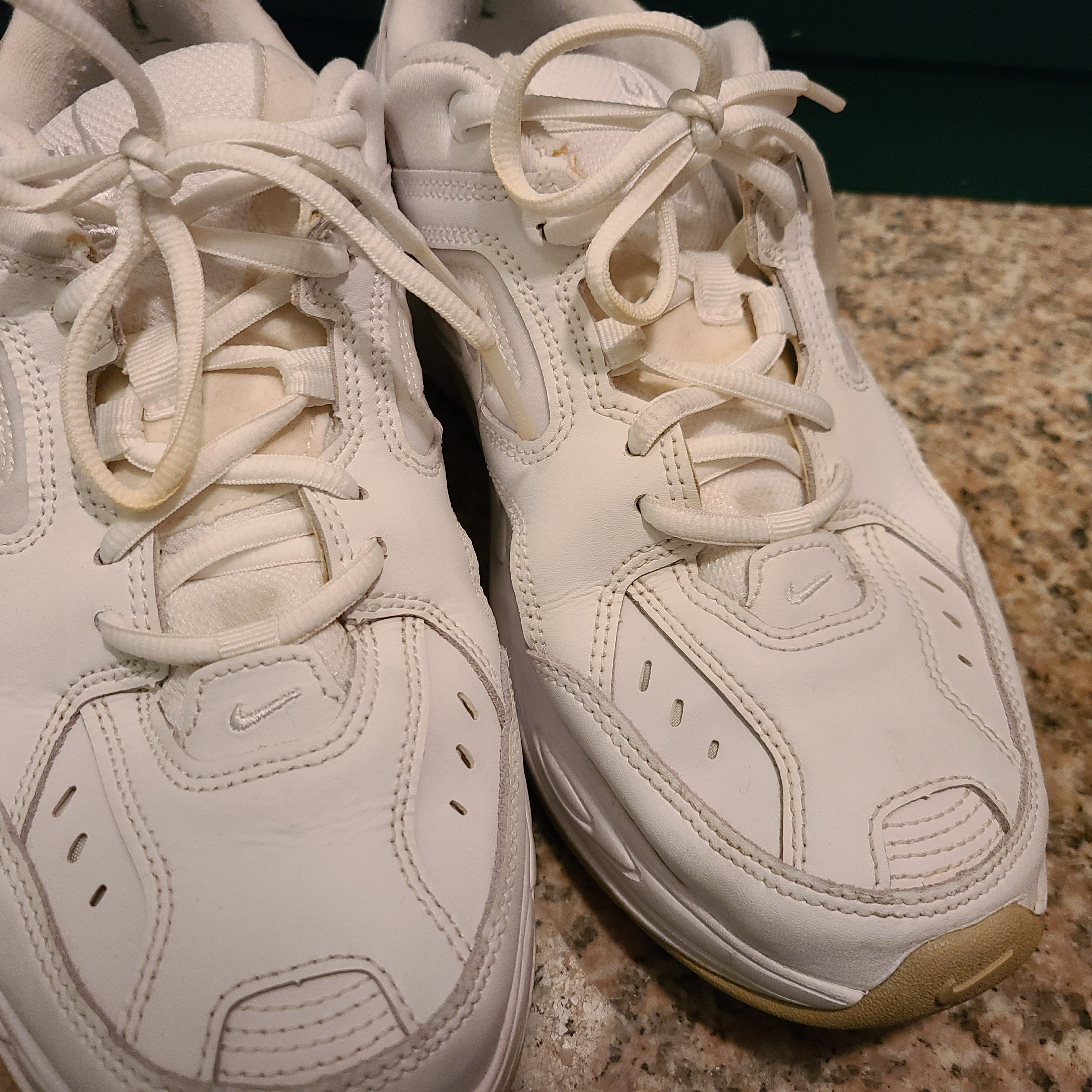 Nike M2K Tekno White Pure Platinum 착용 스타일 - 1