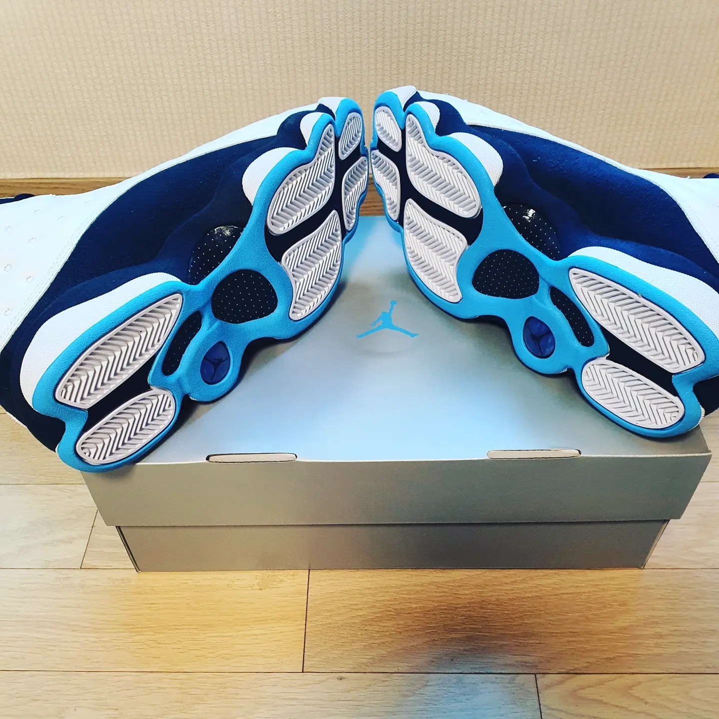 Jordan 13 Retro Obsidian 착용 스타일 - 4