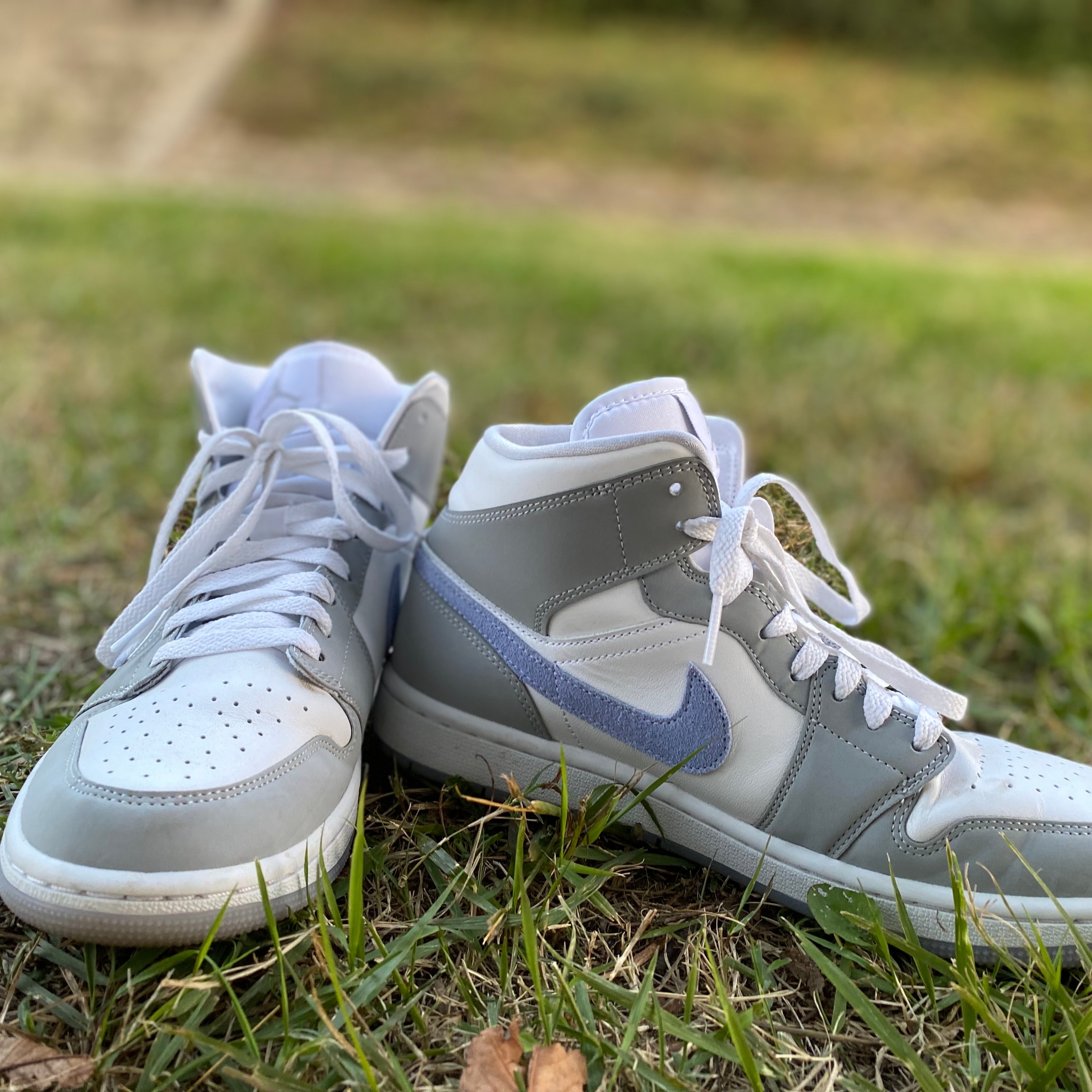 (W) Jordan 1 Mid Wolf Grey 착용 스타일 - 2