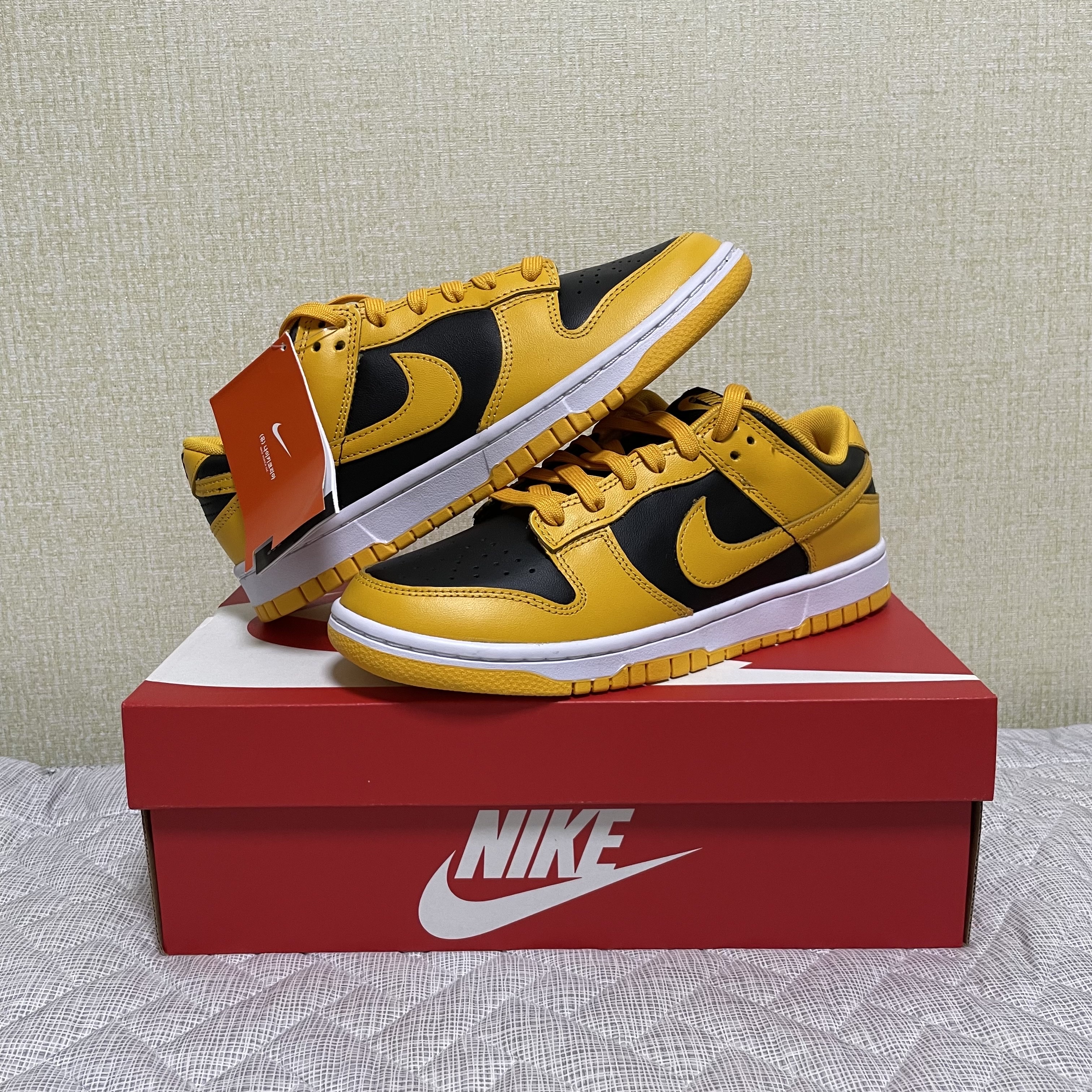 Nike Dunk Low Retro Championship Goldenrod ์ฐฉ์ฉ ์คํ์ผ