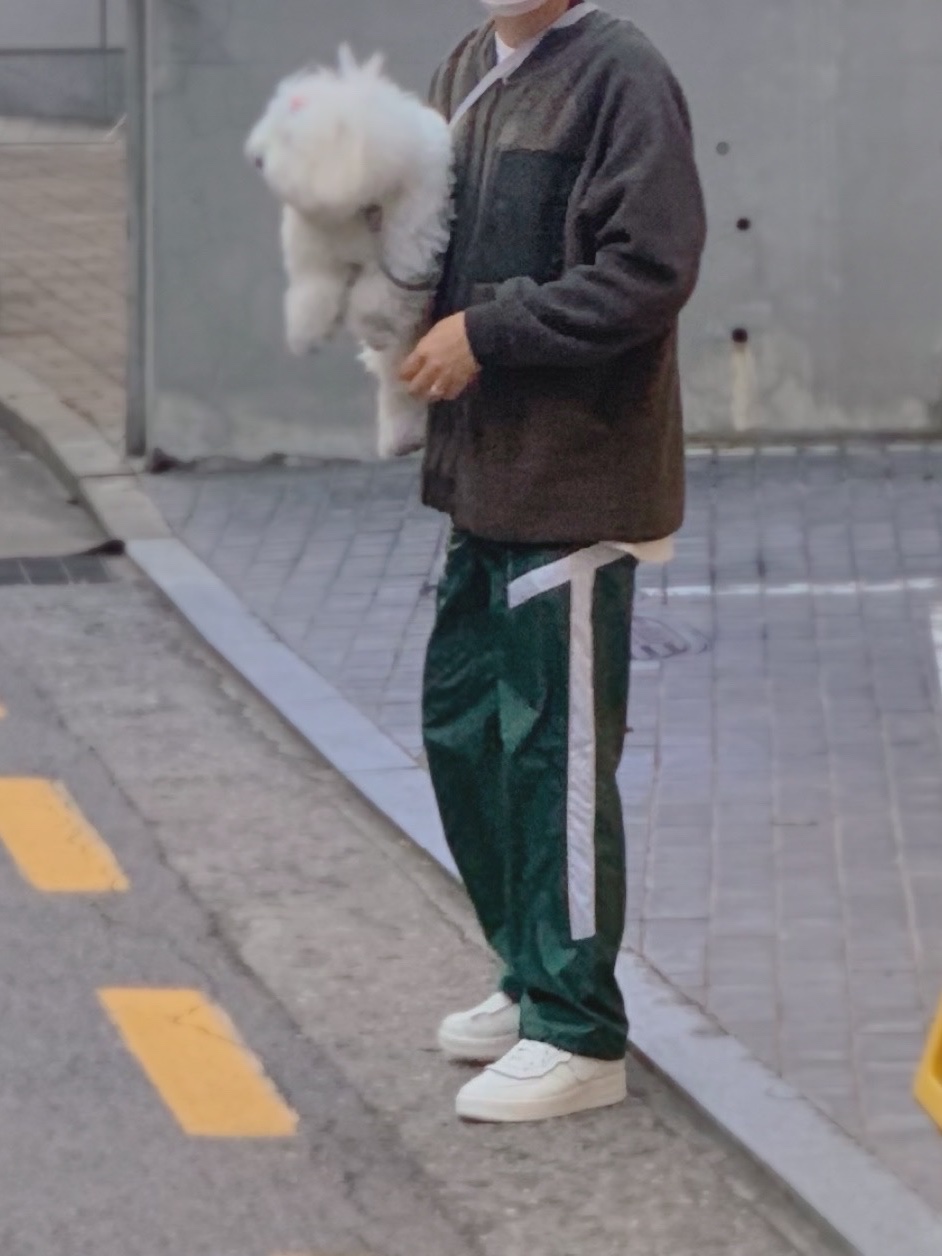 Nike x Comme des Garcons Homme Plus Air Force Mid White 착용 스타일 - 2
