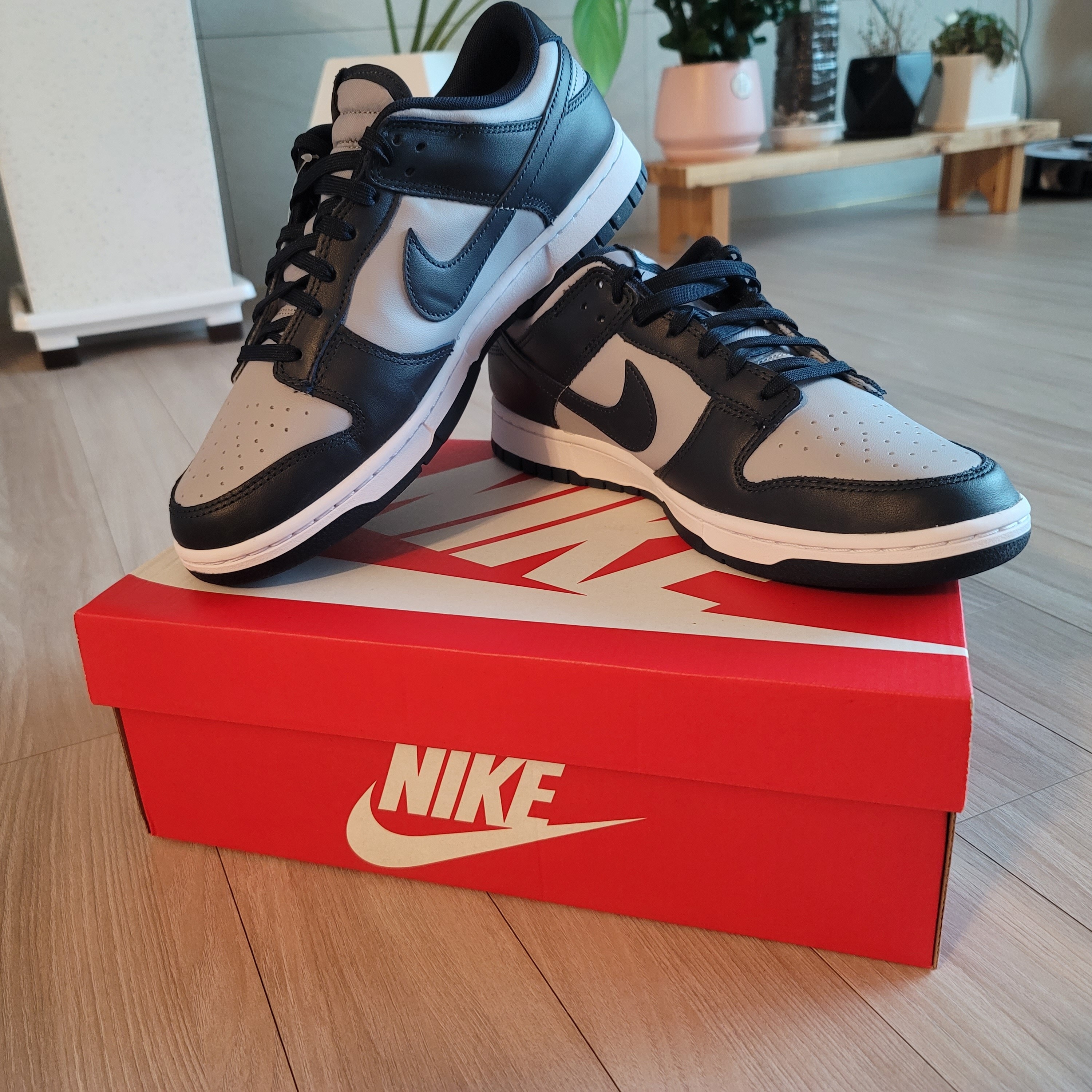 Nike Dunk Low Retro Championship Grey 착용 스타일 - 2