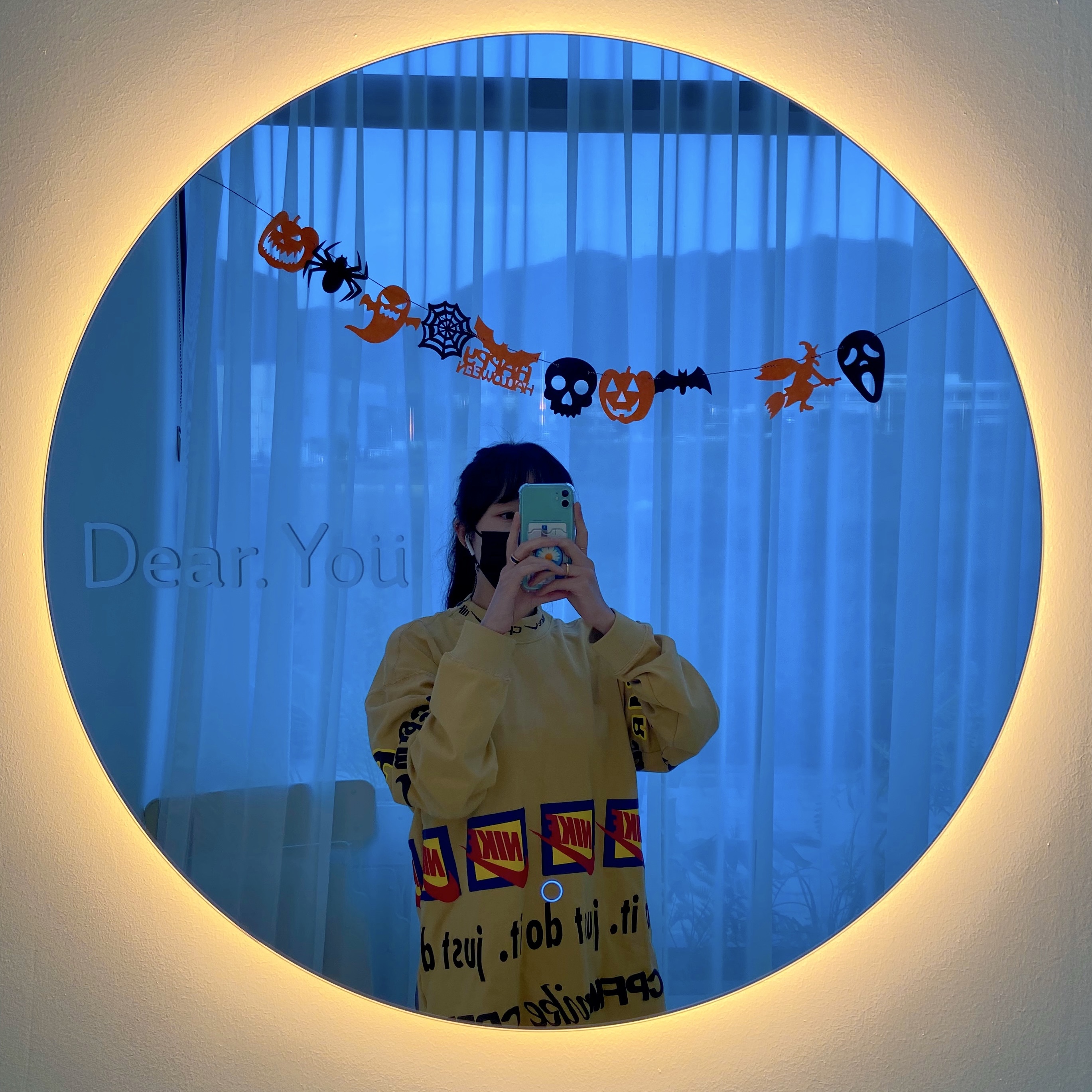 Nike x Cactus Plant Flea Market L/S T-Shirt Mustard Yellow 착용 스타일