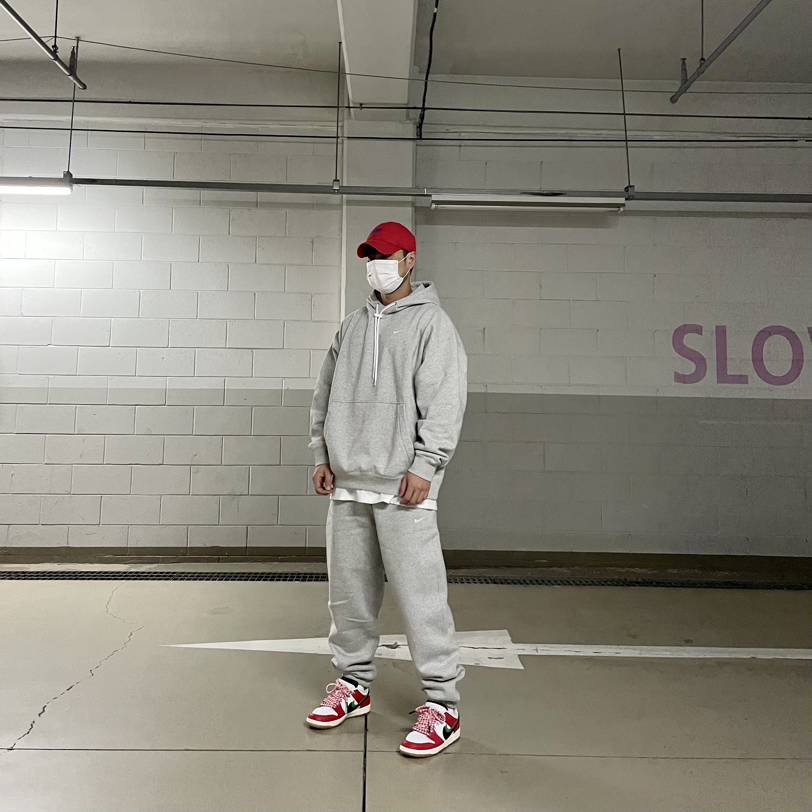 Nike M NRG Hoodie Grey Heather, Nike NRG Solo Swoosh Fleece Pants Grey Heather - US/EU 착용 스타일