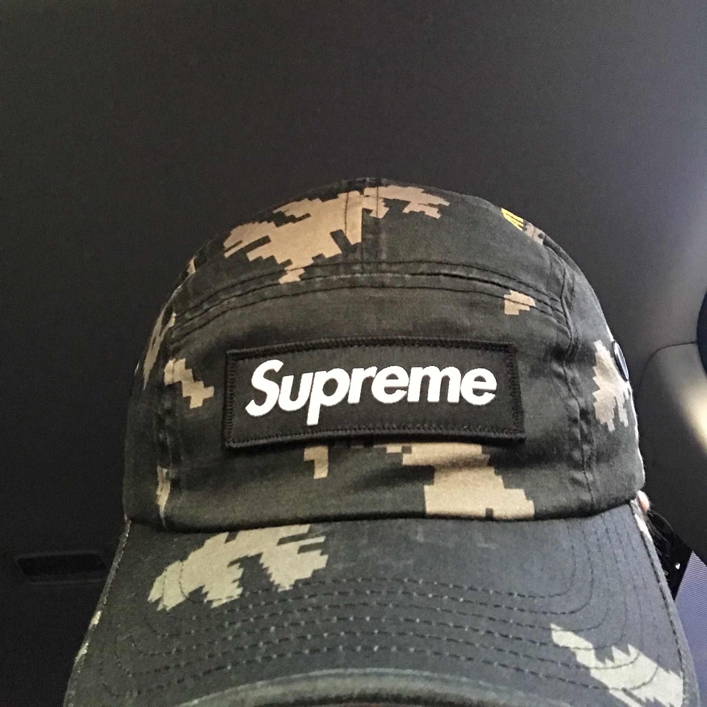 Supreme Military Camp Cap Black Russian Camo - 21FW 착용 스타일