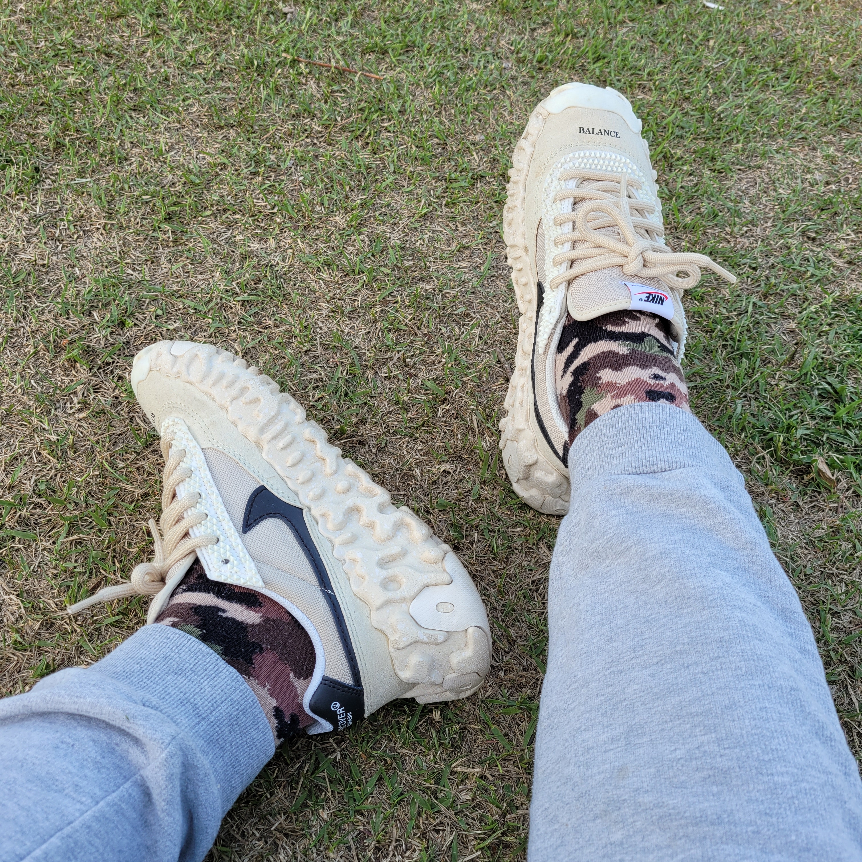 Nike x Undercover Overbreak SP Overcast 착용 스타일 - 1