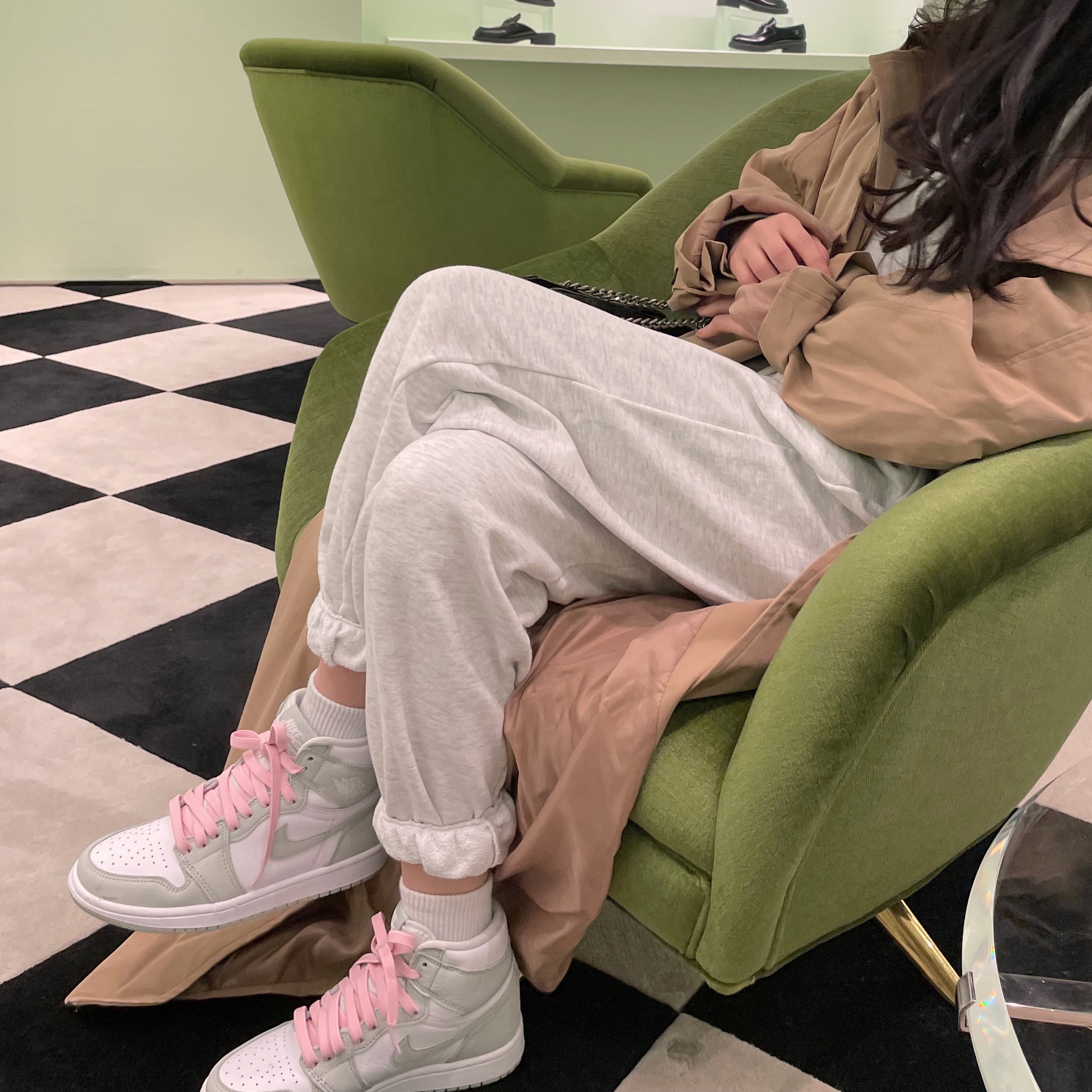 (W) Jordan 1 Retro High OG Seafoam 착용 스타일 - 1