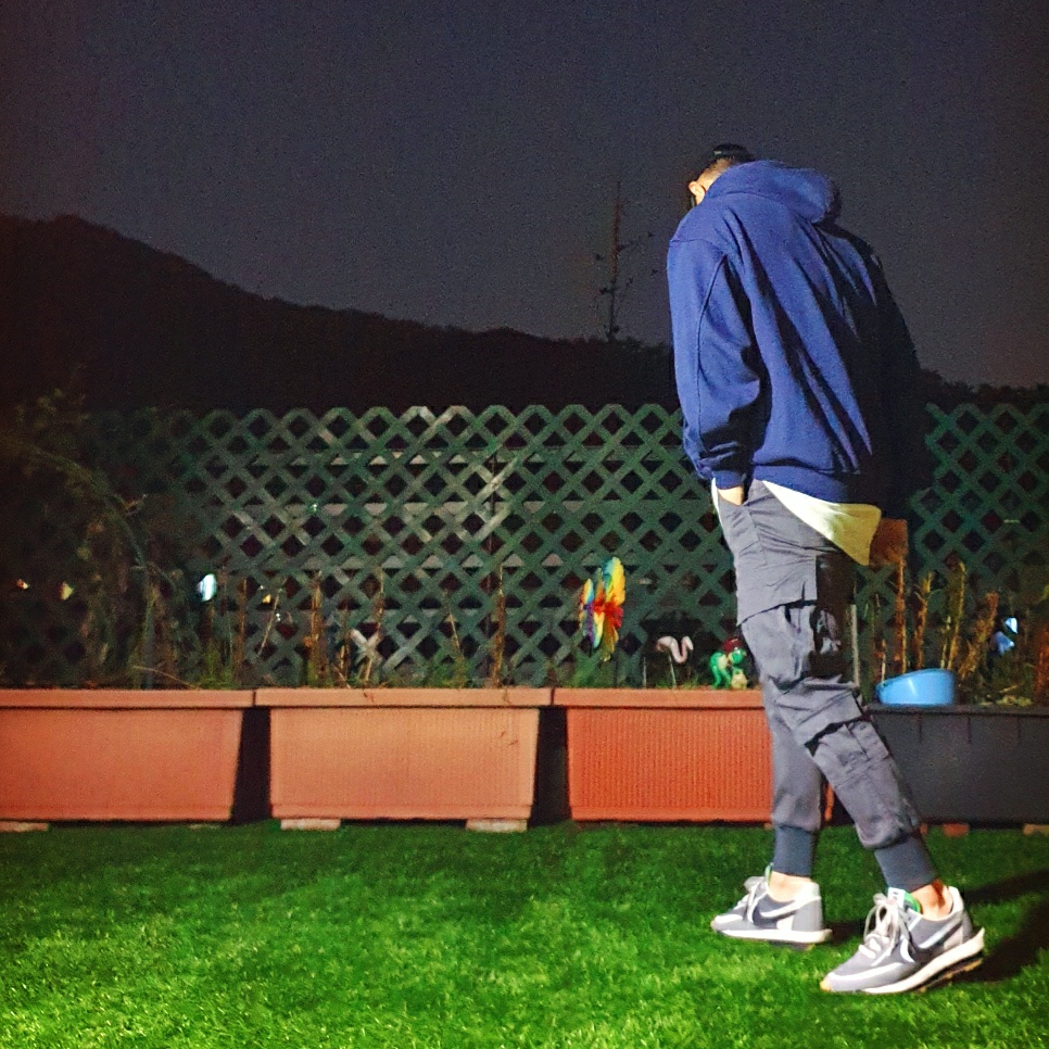 Nike x Sacai x Clot LDWaffle Cool Grey 착용 스타일 - 2