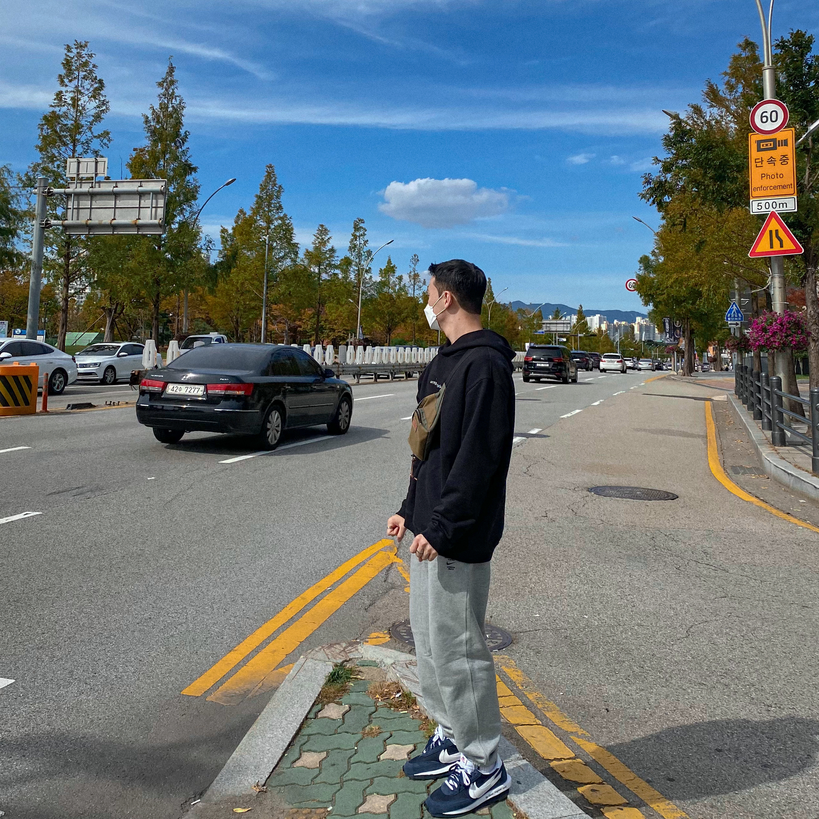 Nike x Stussy NRG ZR Fleece Pants Heather Grey - US/EU, Nike x Sacai x Fragment LDWaffle Blackened Blue 착용 스타일