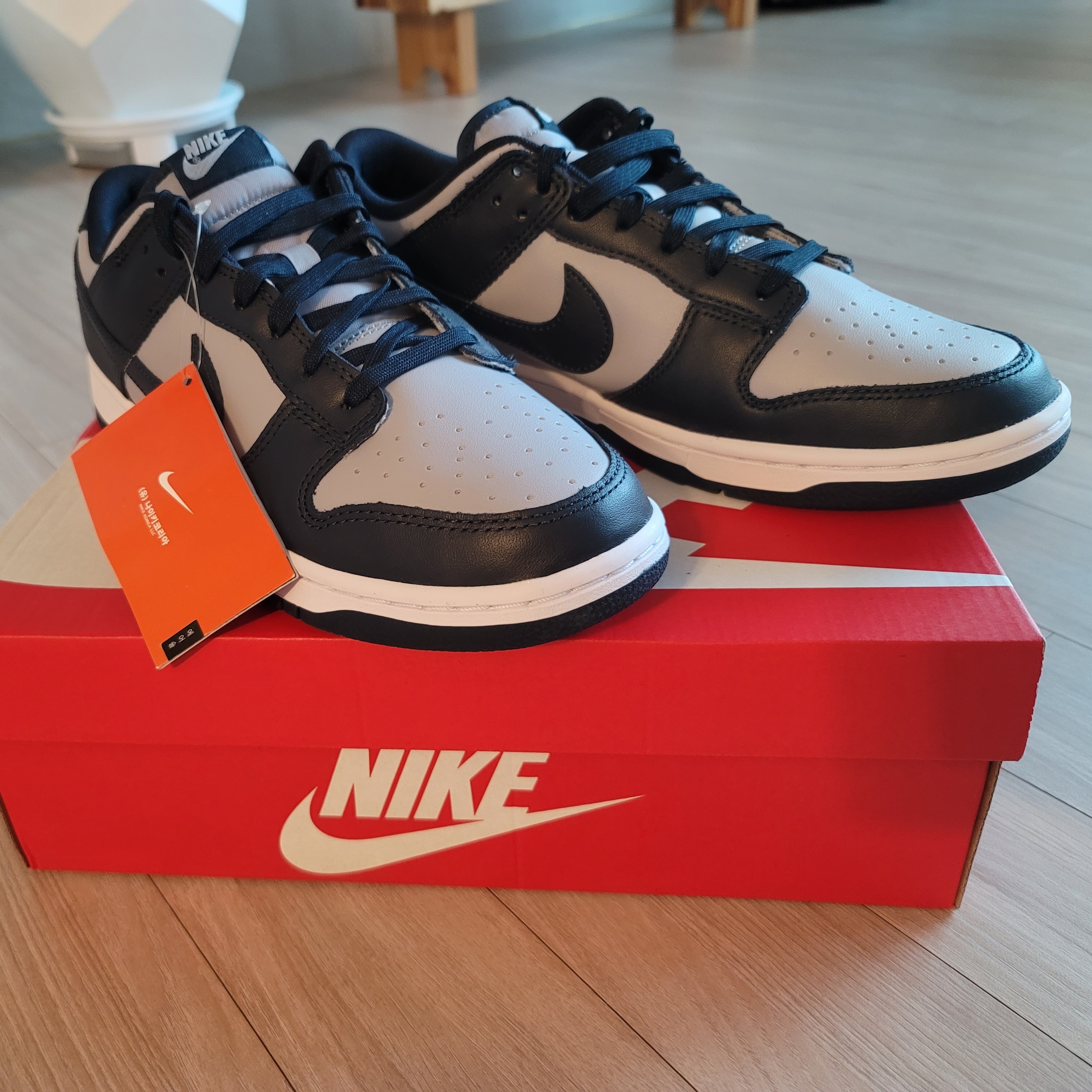Nike Dunk Low Retro Championship Grey 착용 스타일 - 1
