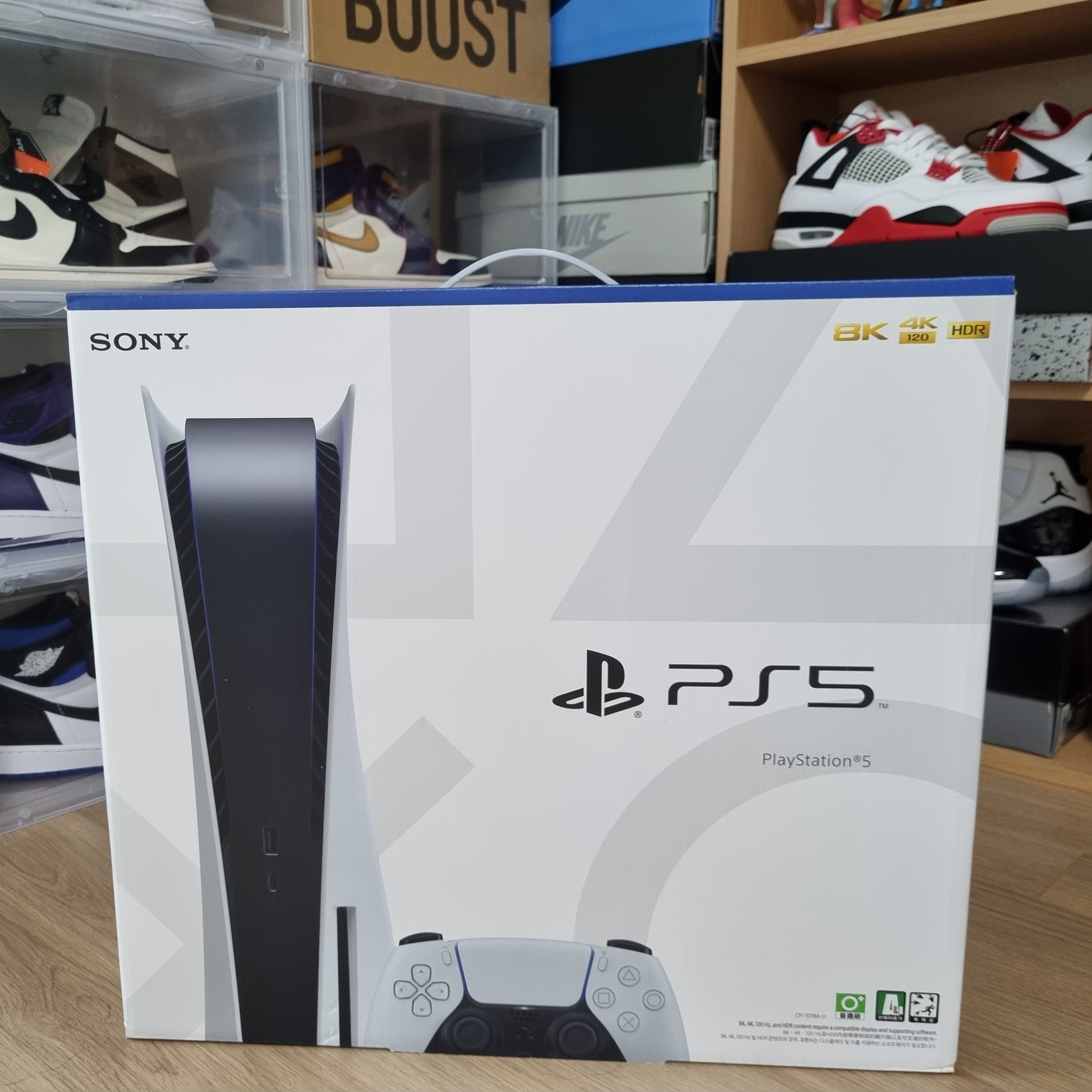 Playstation 5 Blu-ray Edition (SIEK 220V) 착용 스타일
