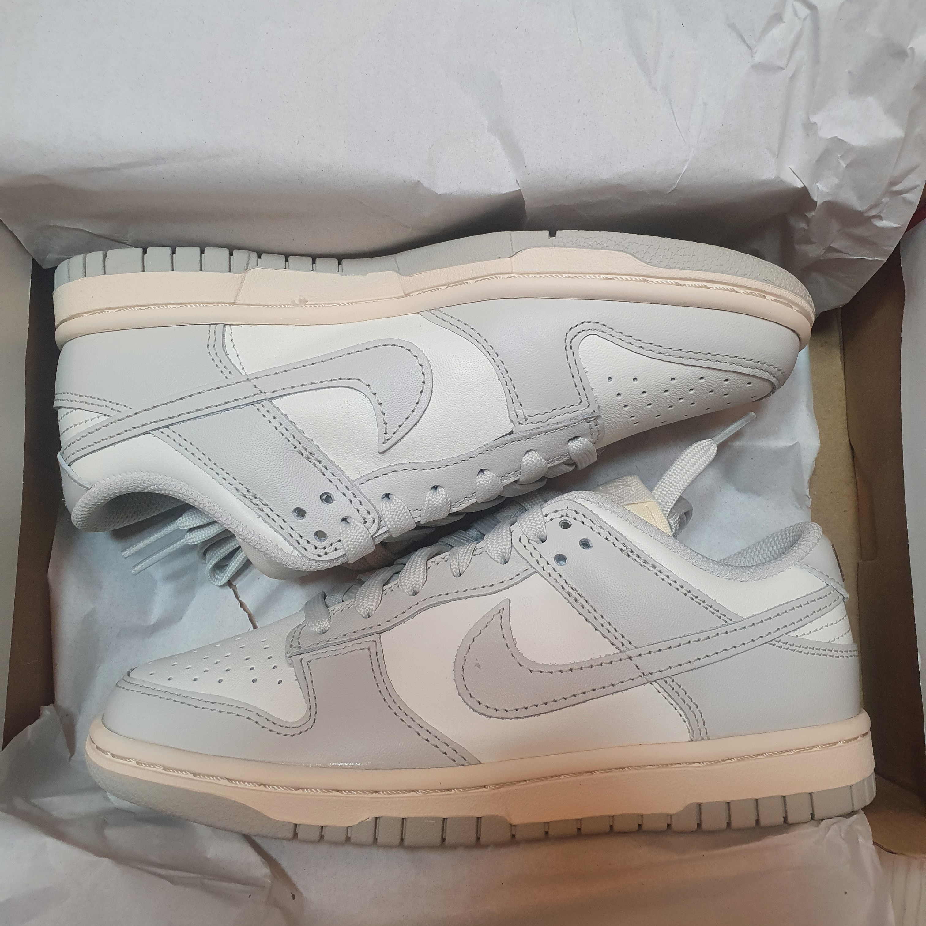 (W) Nike Dunk Low Light Bone 착용 스타일 - 2