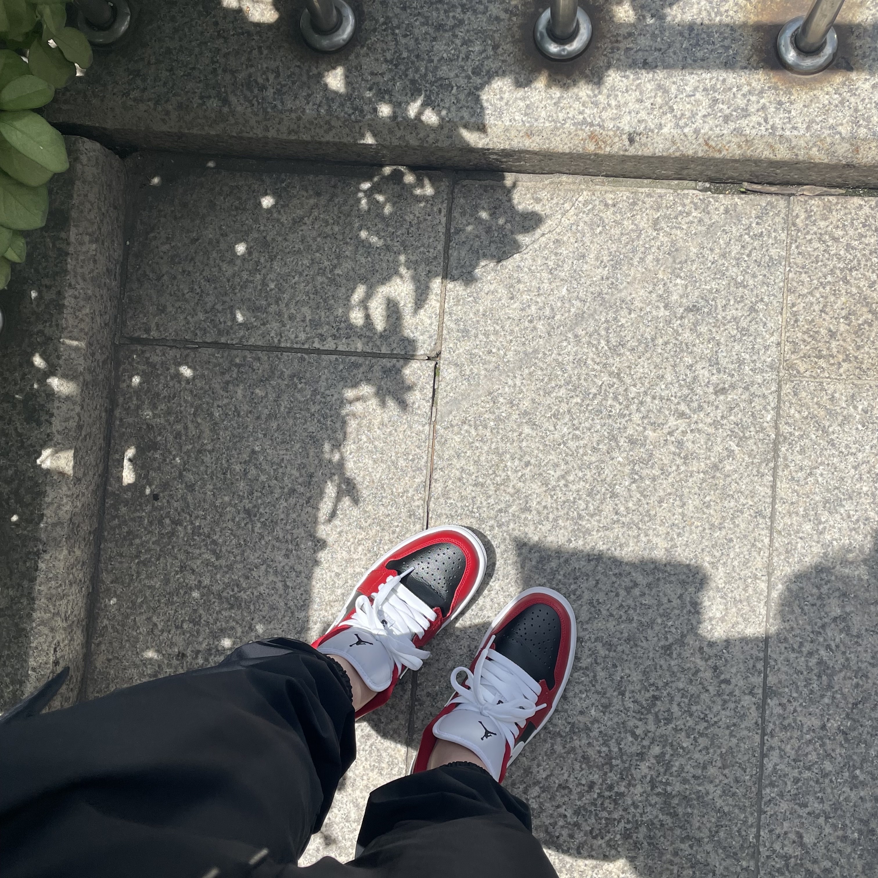 (W) Jordan 1 Low Chicago Flip 착용 스타일 - 3