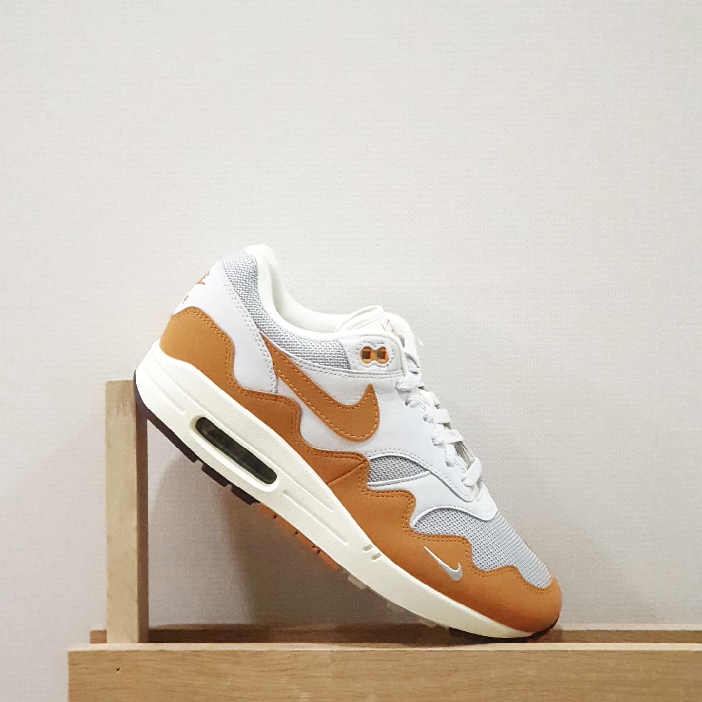 Nike x Patta Air Max 1 Monarch 착용 스타일 - 2