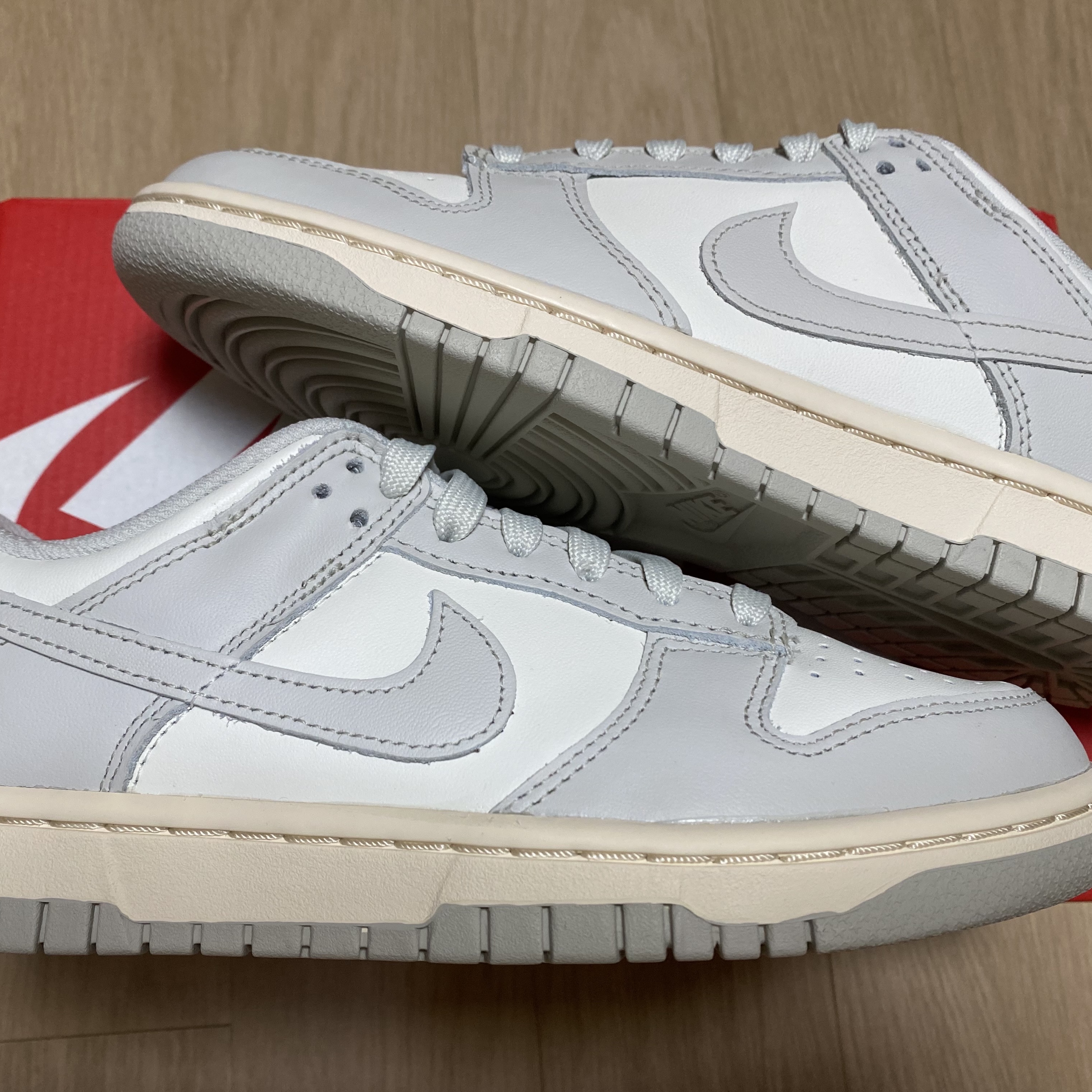 (W) Nike Dunk Low Light Bone 착용 스타일