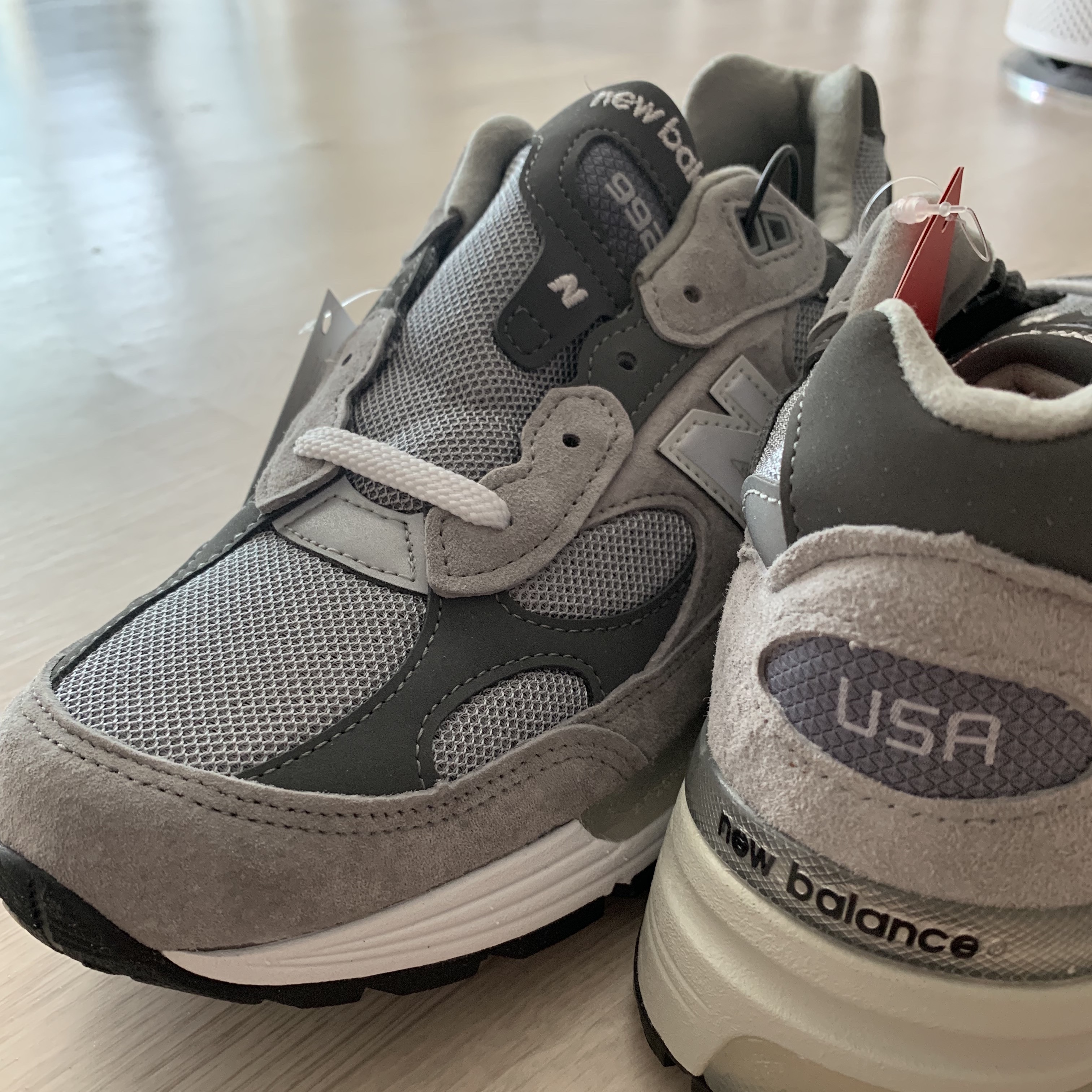 New Balance 992 Made in USA Grey - D Standard 착용 스타일