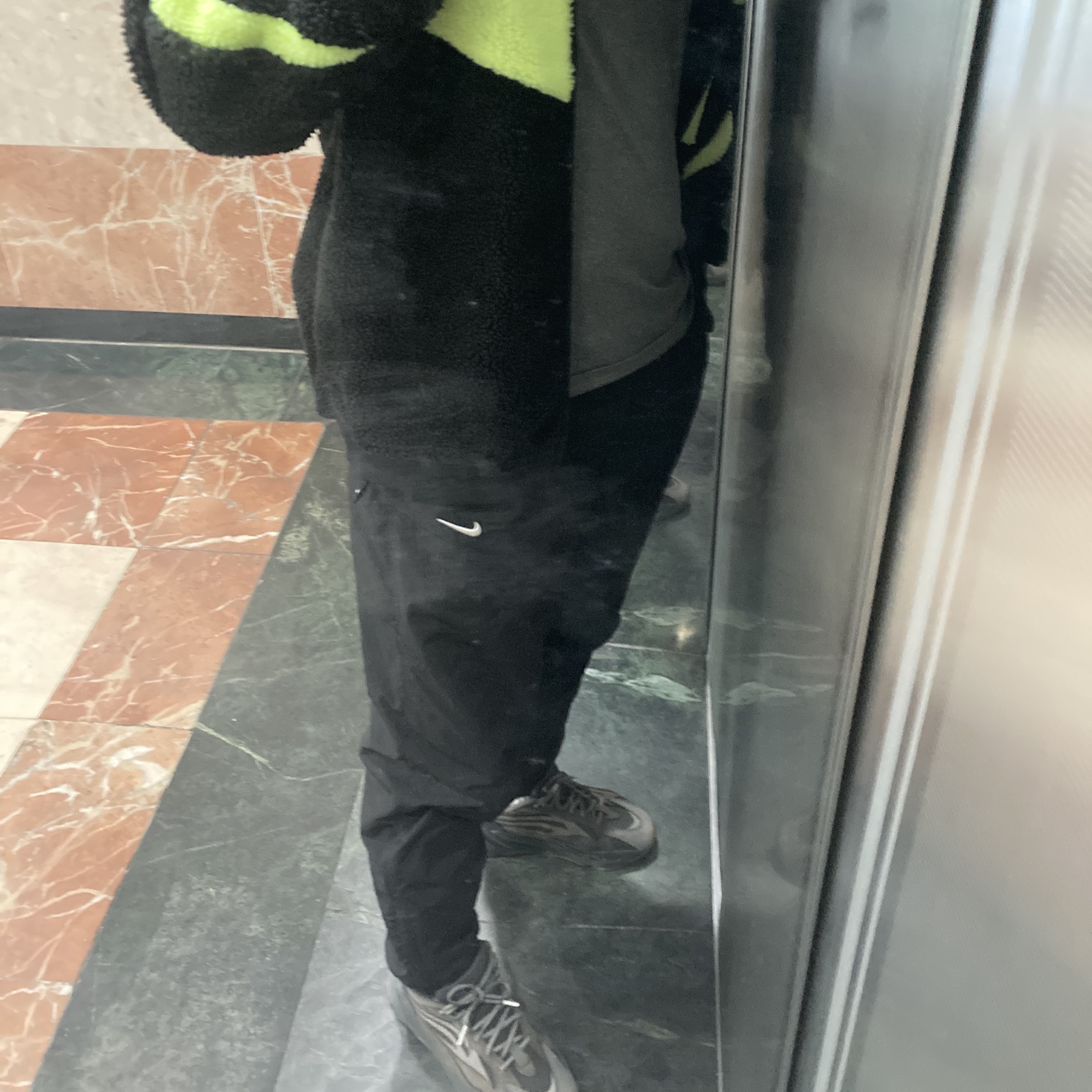 Nike M NRG Solo Swoosh Track Pants Black - Asia, Nike Big Swoosh Full Zip Jacket Black Volt 착용 스타일