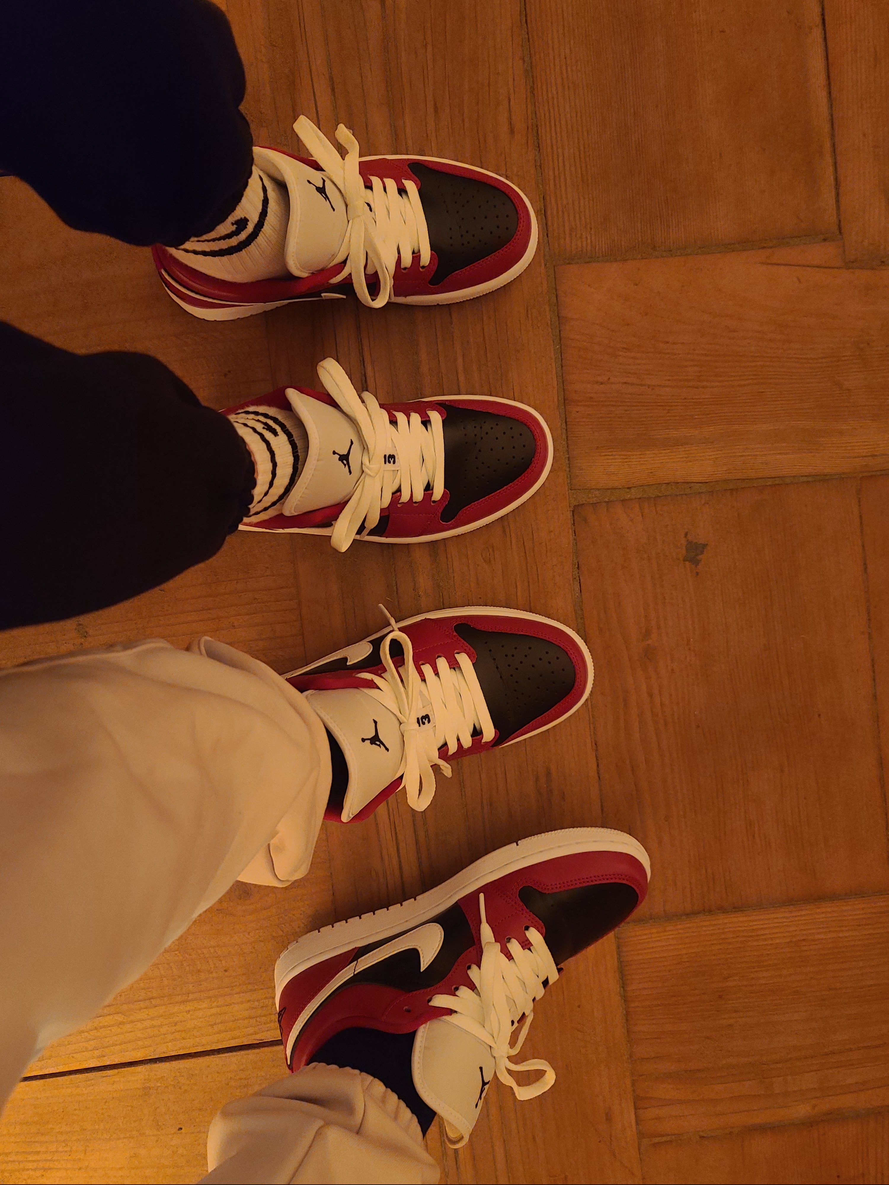 (W) Jordan 1 Low Chicago Flip 착용 스타일