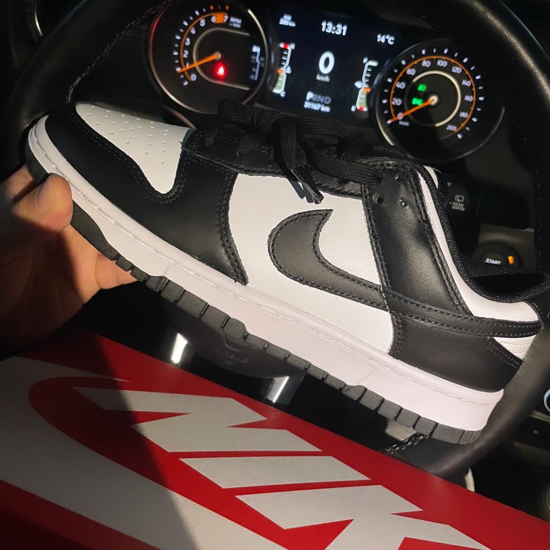 Nike Dunk Low Retro Black 착용 스타일