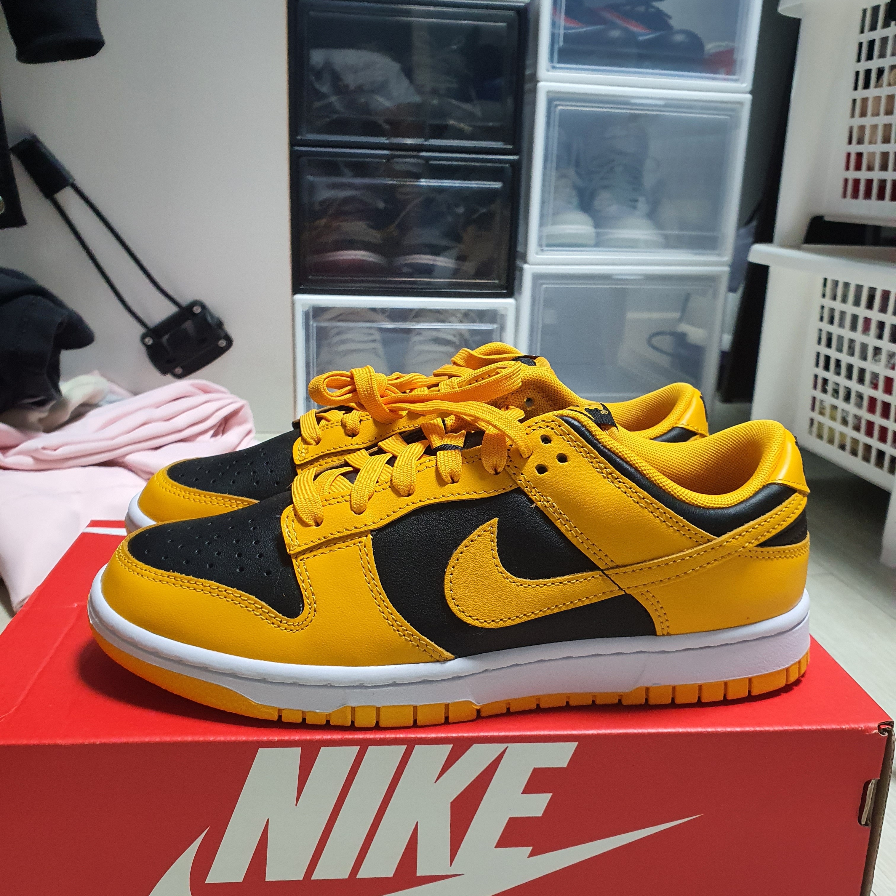 (W) Jordan 1 Retro High OG Seafoam, Nike Air Max 97 Neon Seoul 착용 스타일 - 3