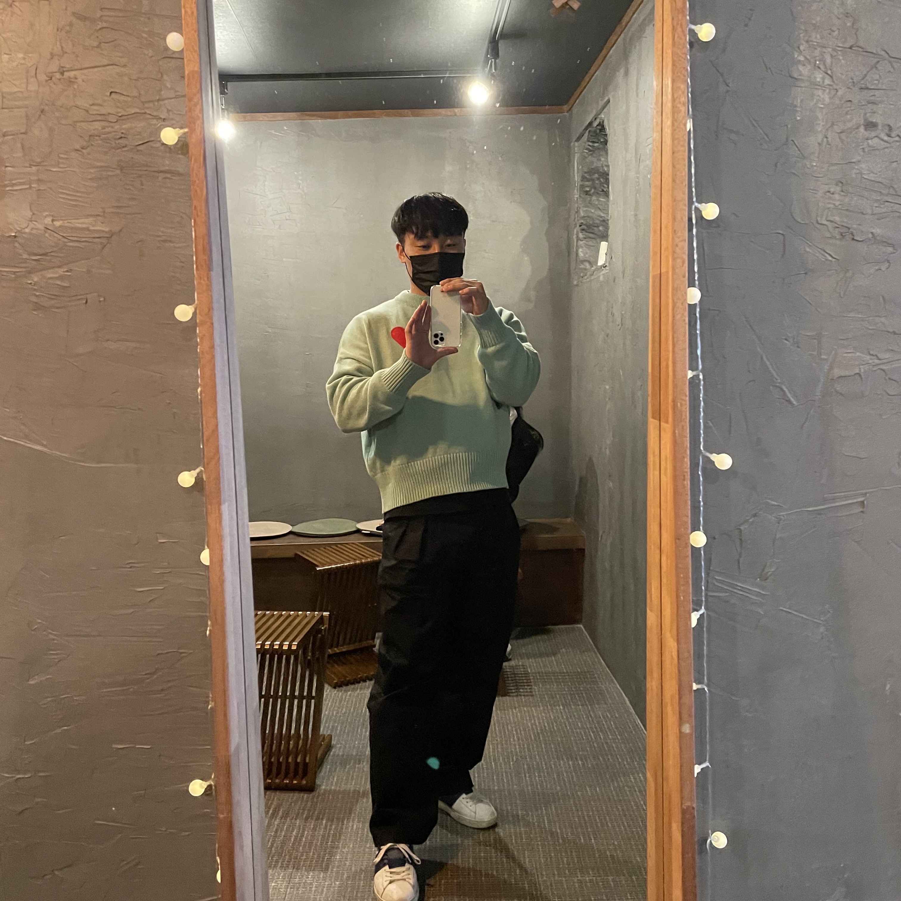 AMI de Coeur Oversize Sweater Green Aqua 착용 스타일