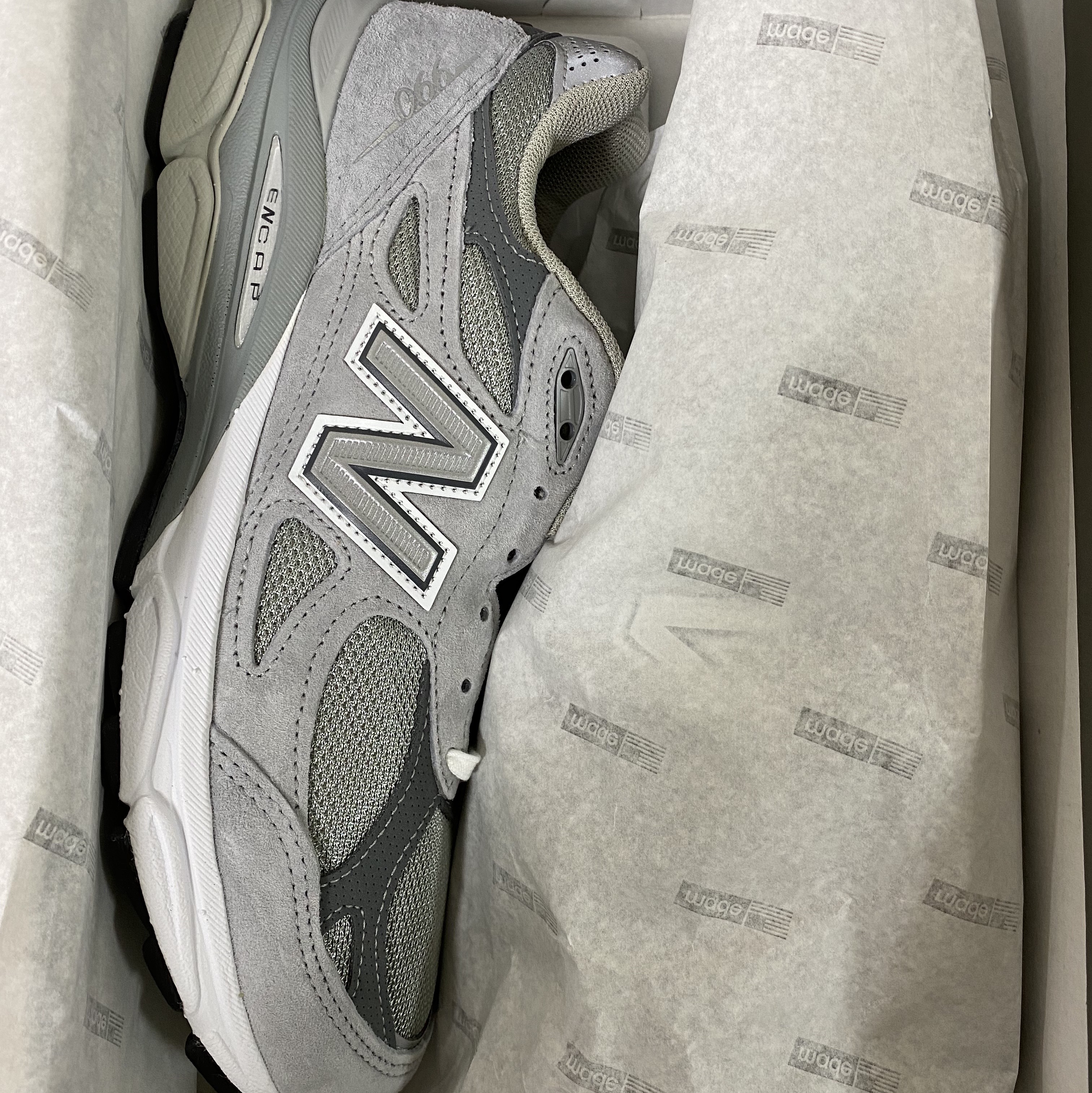 New Balance 990v3 Made in USA Grey - D Standard 착용 스타일