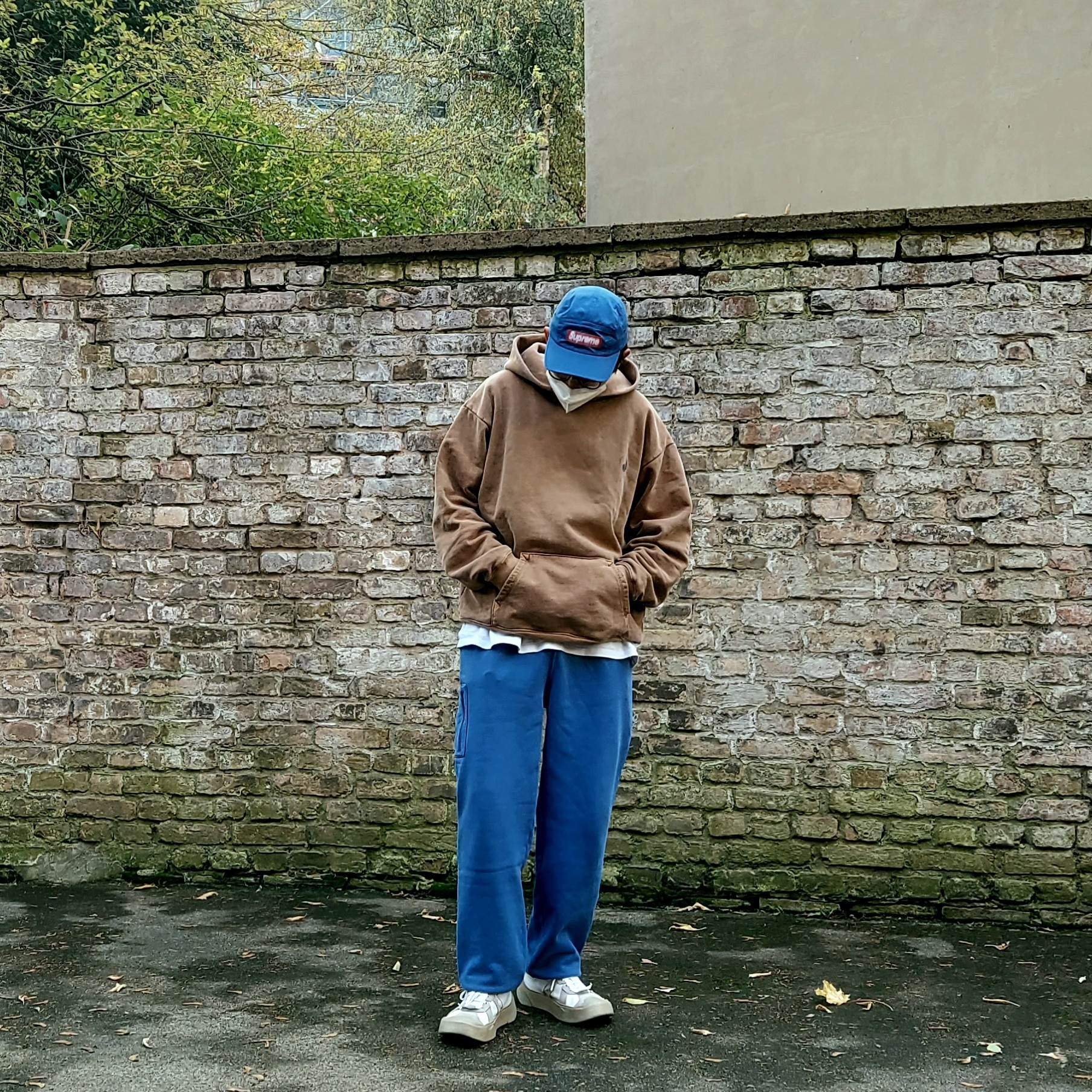 Supreme x Nike Cargo Sweatpants Blue - 21SS, Stussy x Our Legacy Yin Yang Pig. Dyed Hood Caramel 착용 스타일