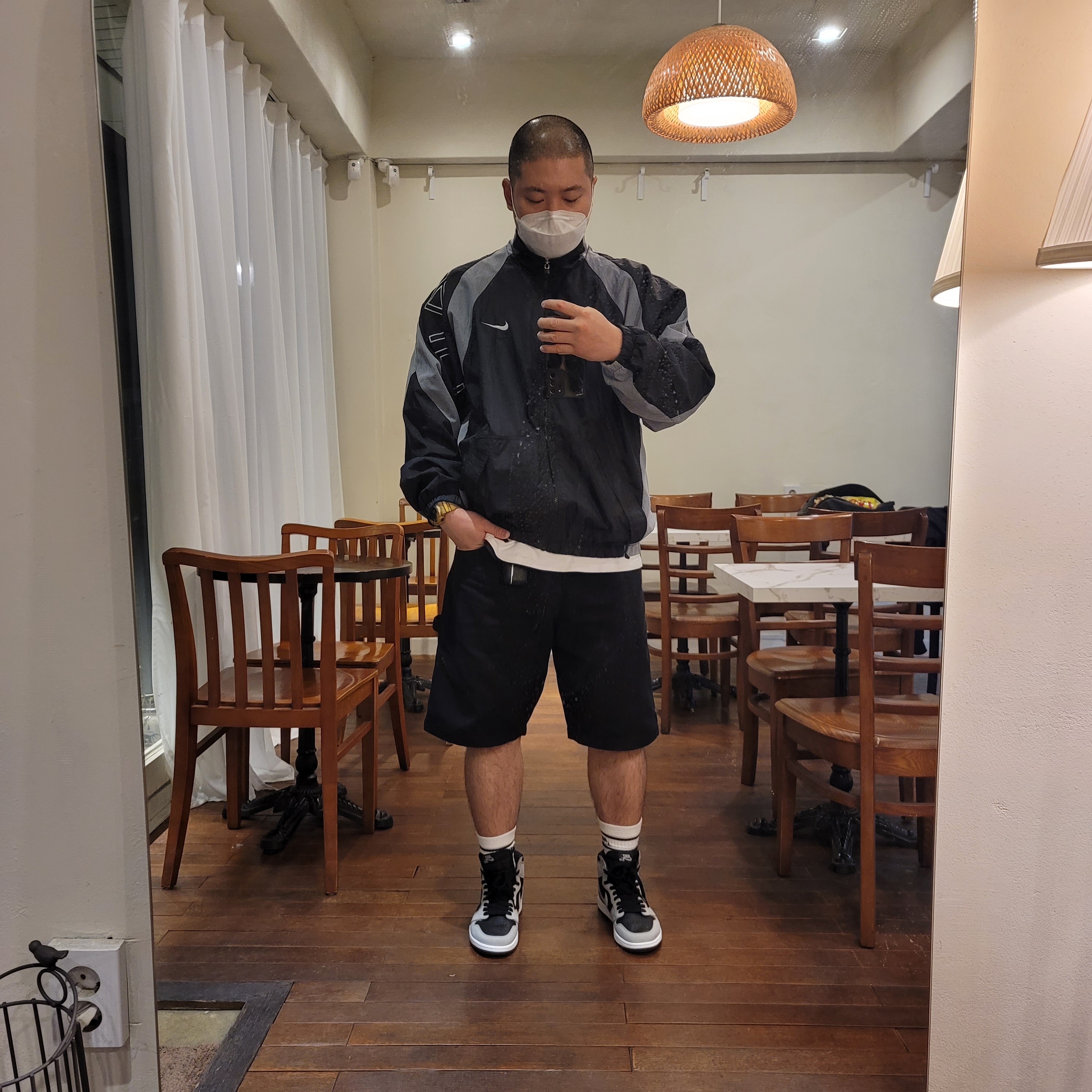 Jordan 1 Retro High OG Shadow 2.0 착용 스타일 - 2