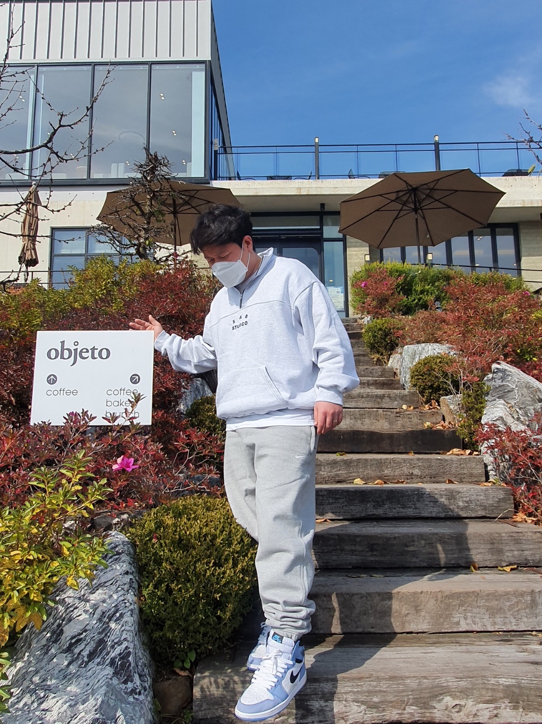 IAB Studio Half Zip Pullover Light Gray, Nike NRG Solo Swoosh Fleece Pants Dark Grey Heather - Asia 착용 스타일 - 1