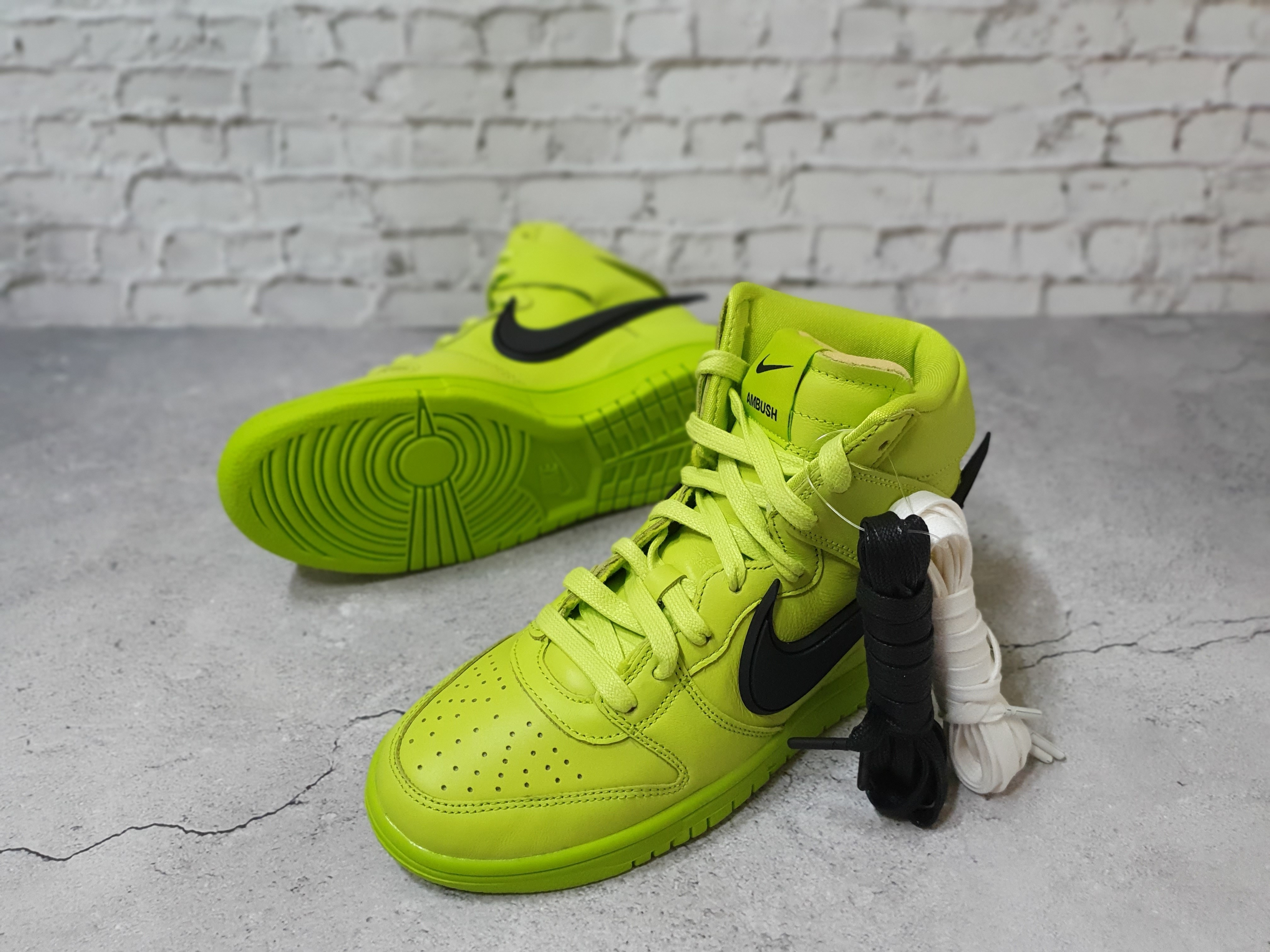 Nike x Ambush Dunk High Deep Royal Blue, Nike x Ambush Dunk High Flash Lime 착용 스타일 - 2