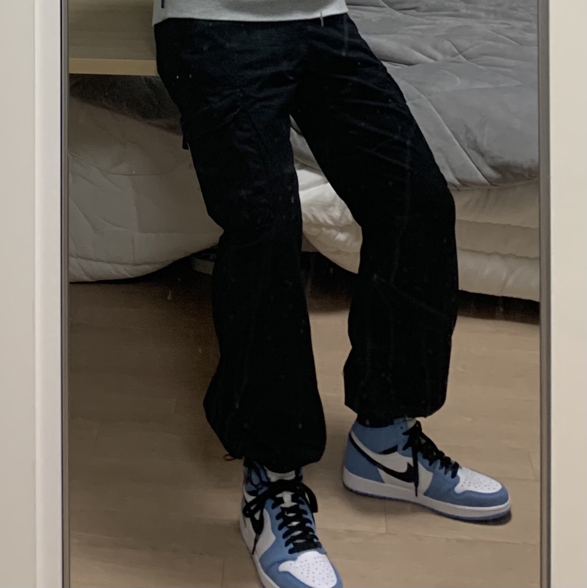 Jordan 1 Retro High OG University Blue 착용 스타일