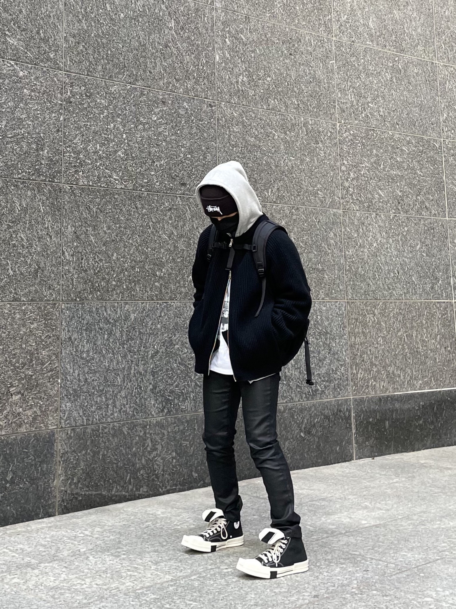 Converse x Drkshdw Turbodrk Chuck 70 Hi Black, Stussy x Rick Owens 40 WT T-Shirt 착용 스타일