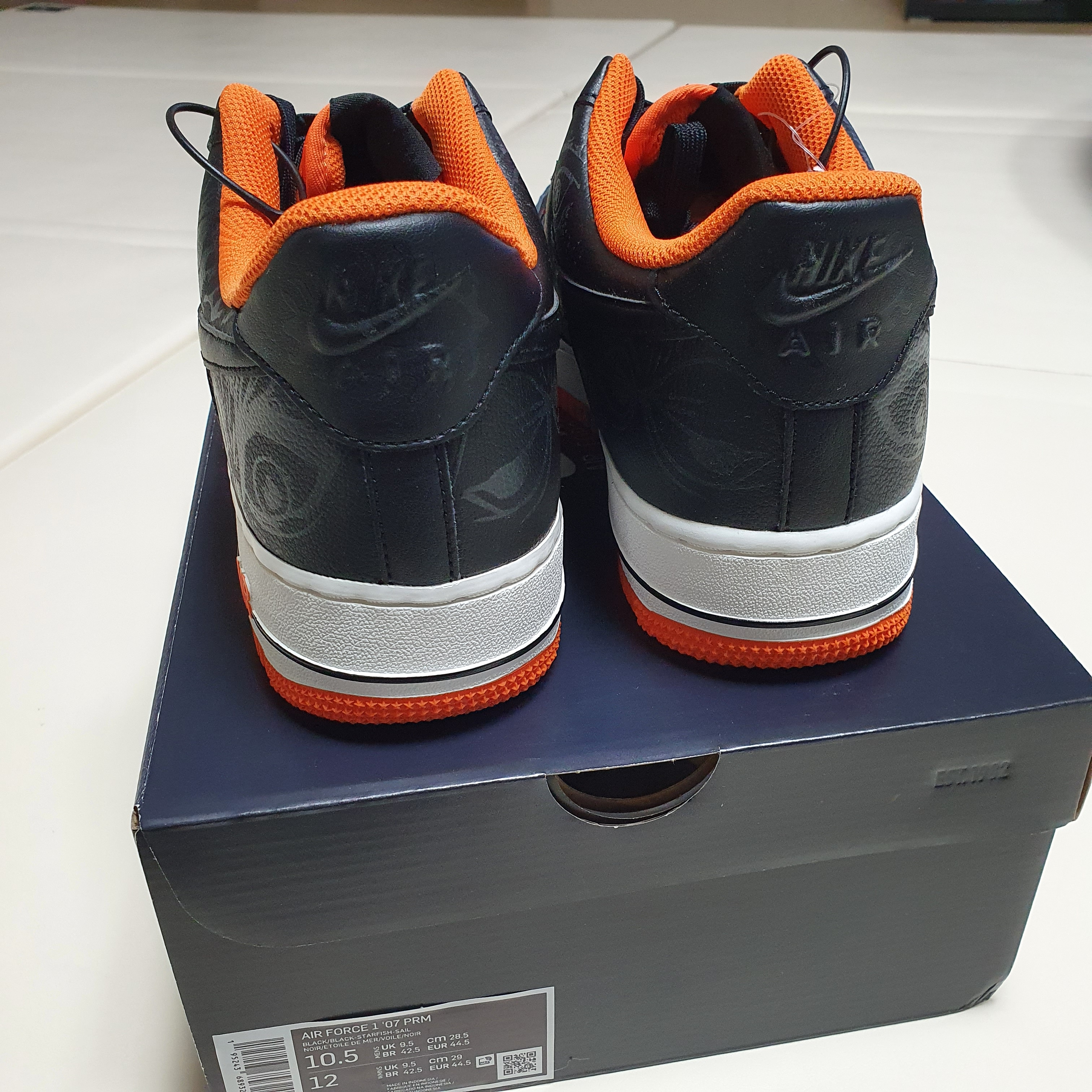 Nike Air Force 1 '07 PRM Halloween 착용 스타일 - 2