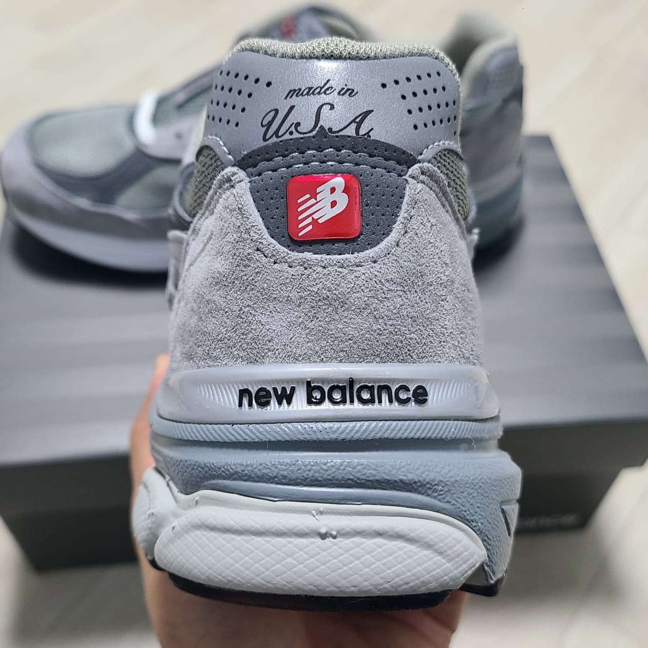 New Balance 990v3 Made in USA Grey - D Standard 착용 스타일 - 3
