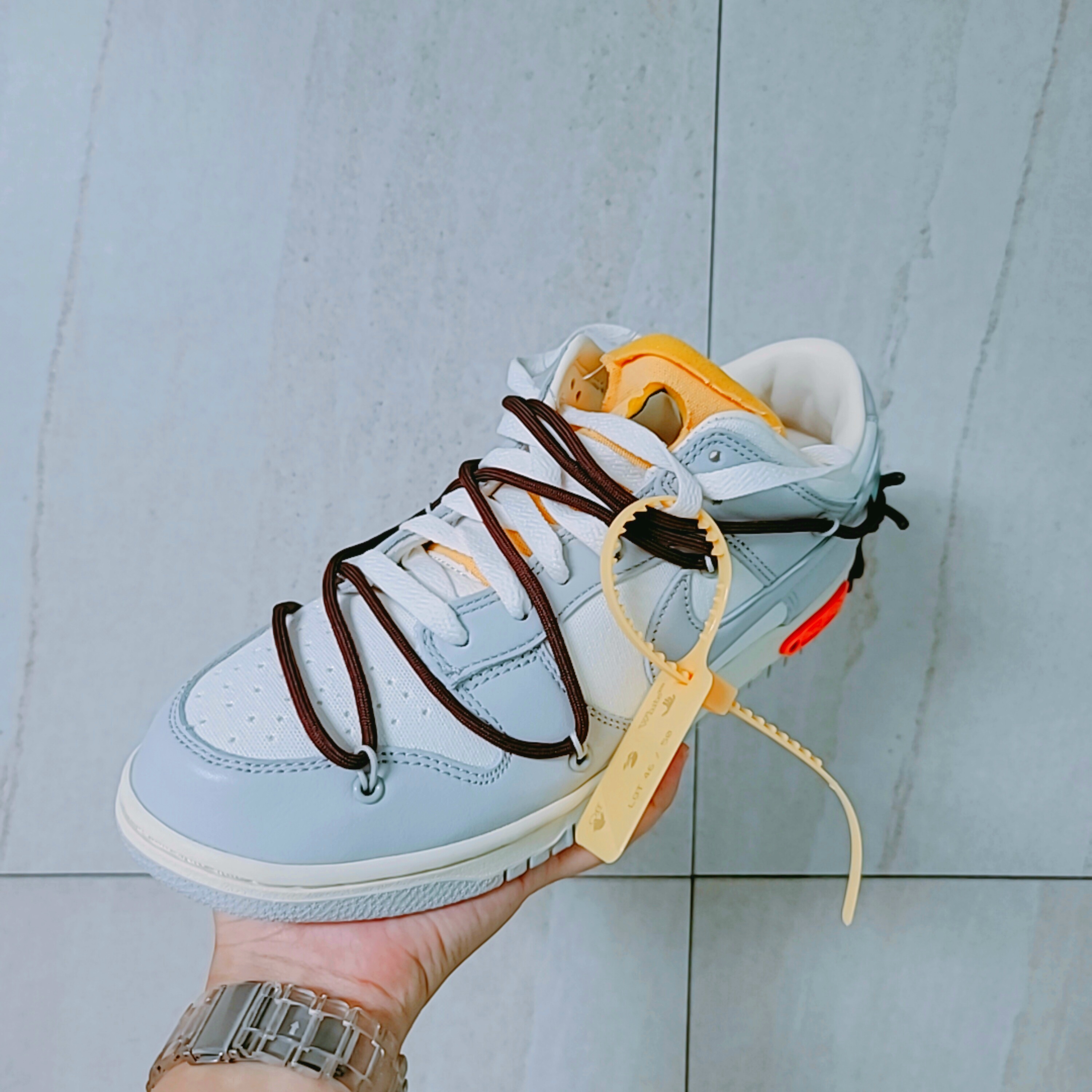 Nike x Off-White Dunk Low The 50 - Lot 46, (GS) Jordan 1 Retro High OG Pollen 착용 스타일 - 2