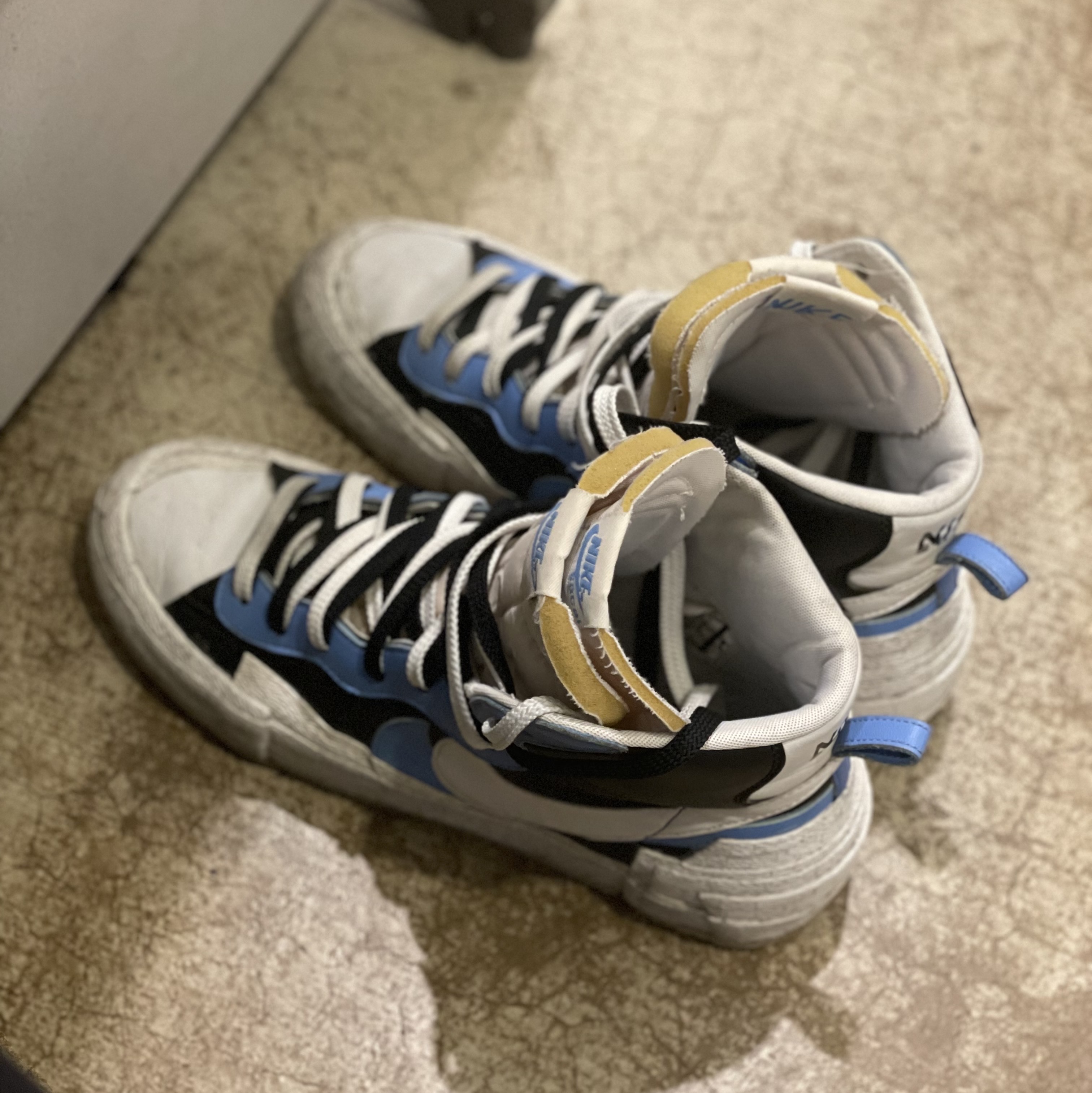 Nike x Sacai Blazer Mid White Black Legend Blue 착용 스타일