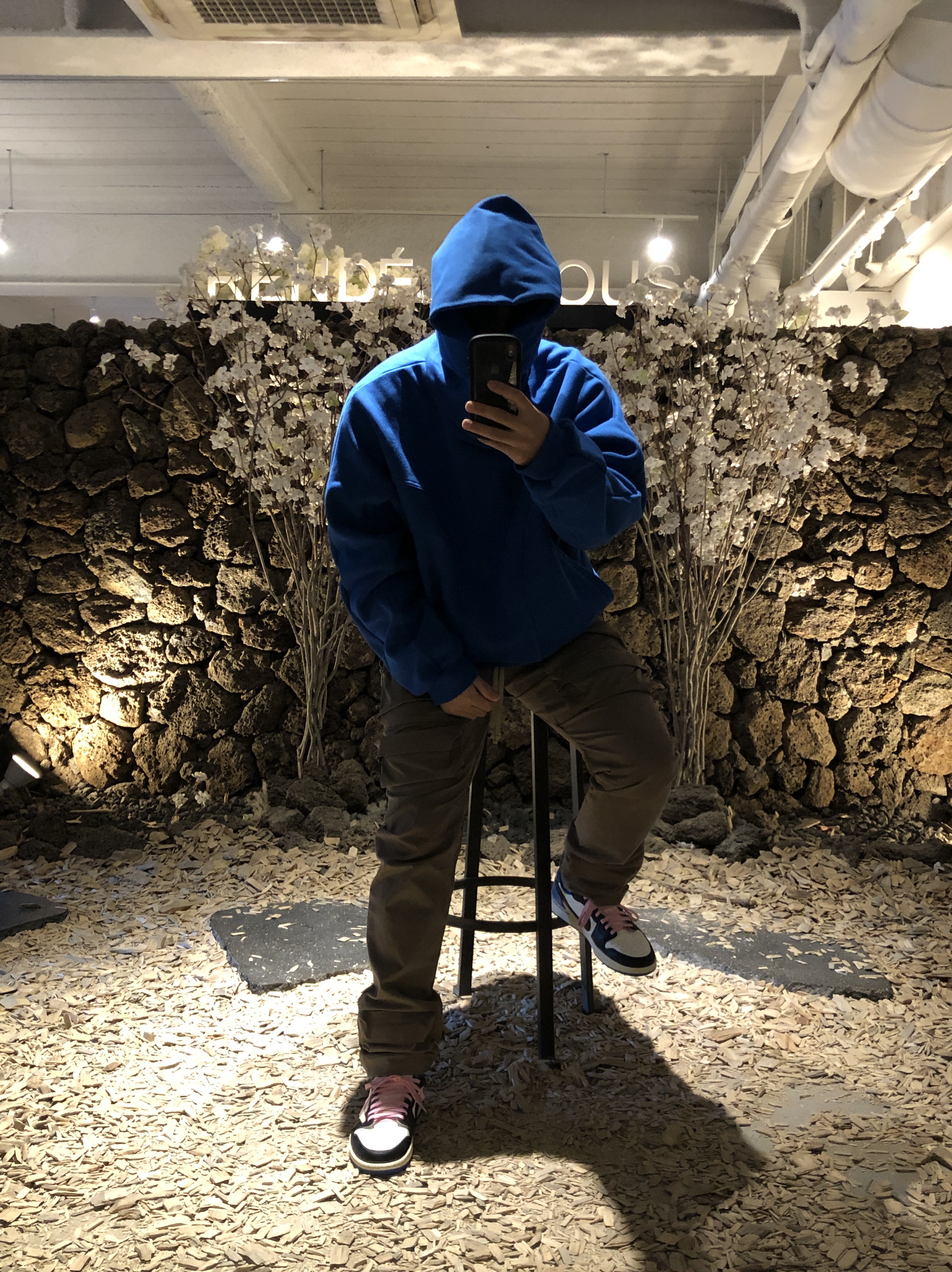 Jordan 1 x Travis Scott x Fragment Retro Low OG SP Military Blue 착용 스타일