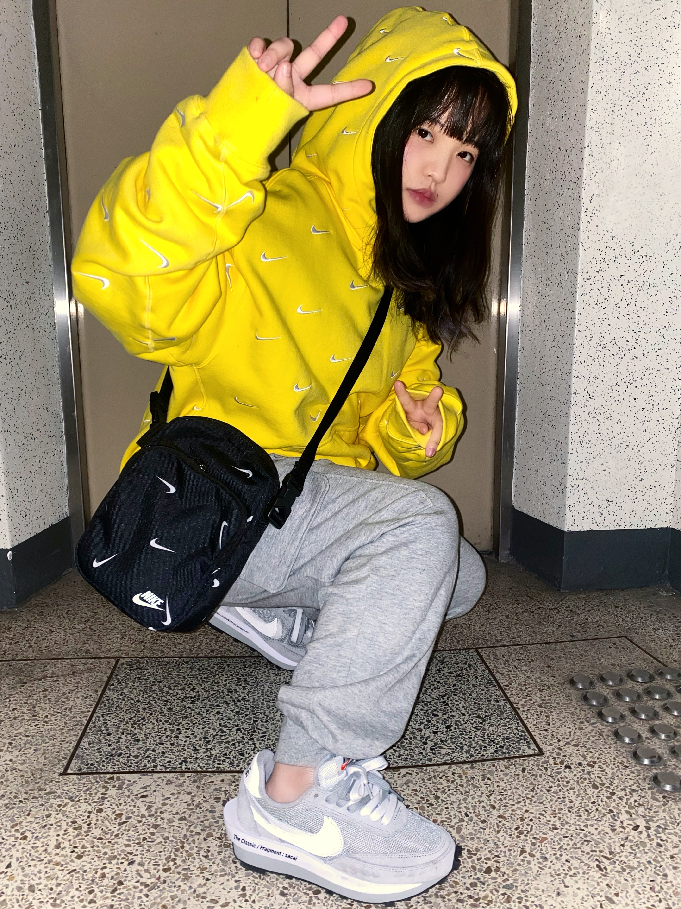 Nike x Sacai x Fragment LDWaffle Light Smoke Grey 착용 스타일