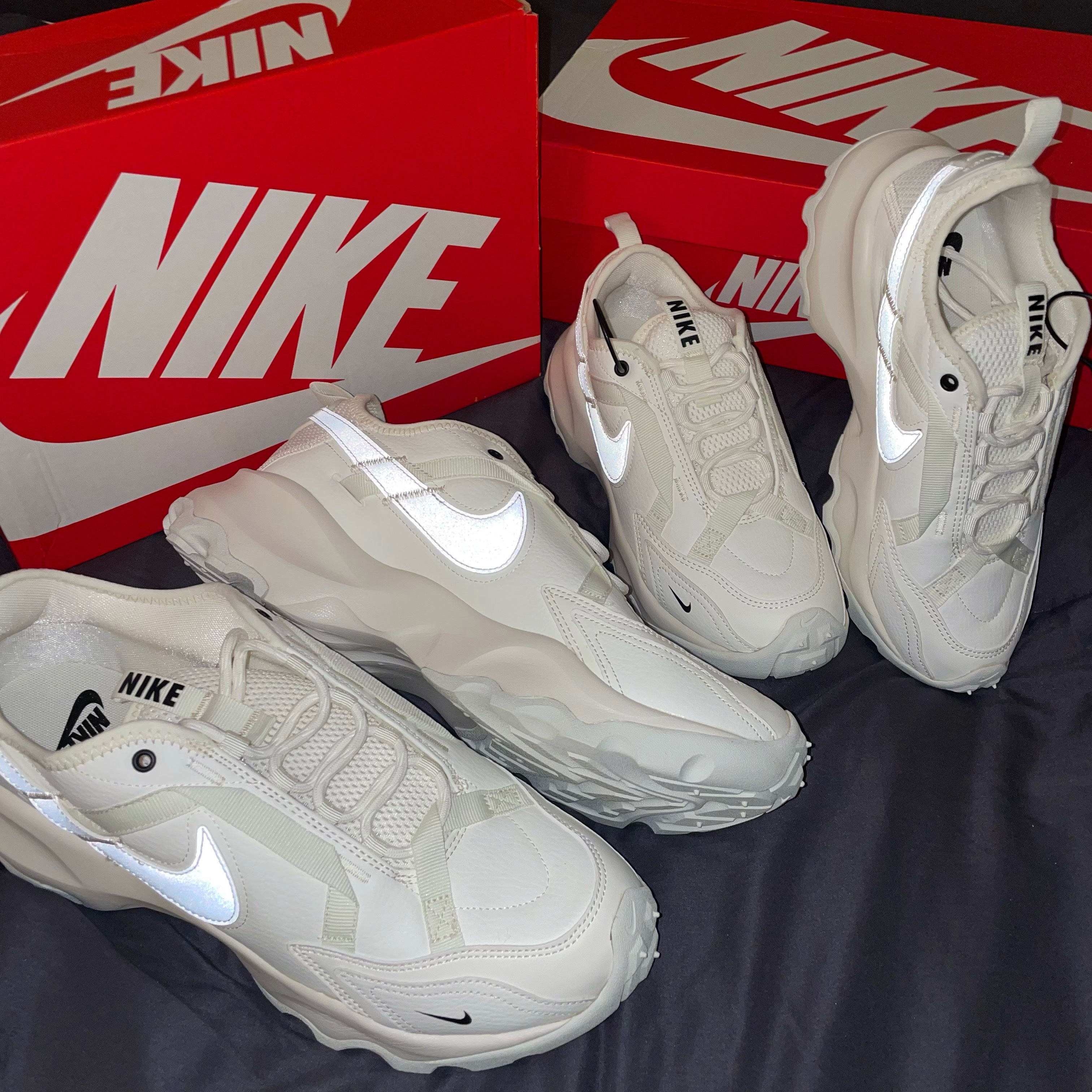 (W) Nike TC 7900 Summit White 착용 스타일