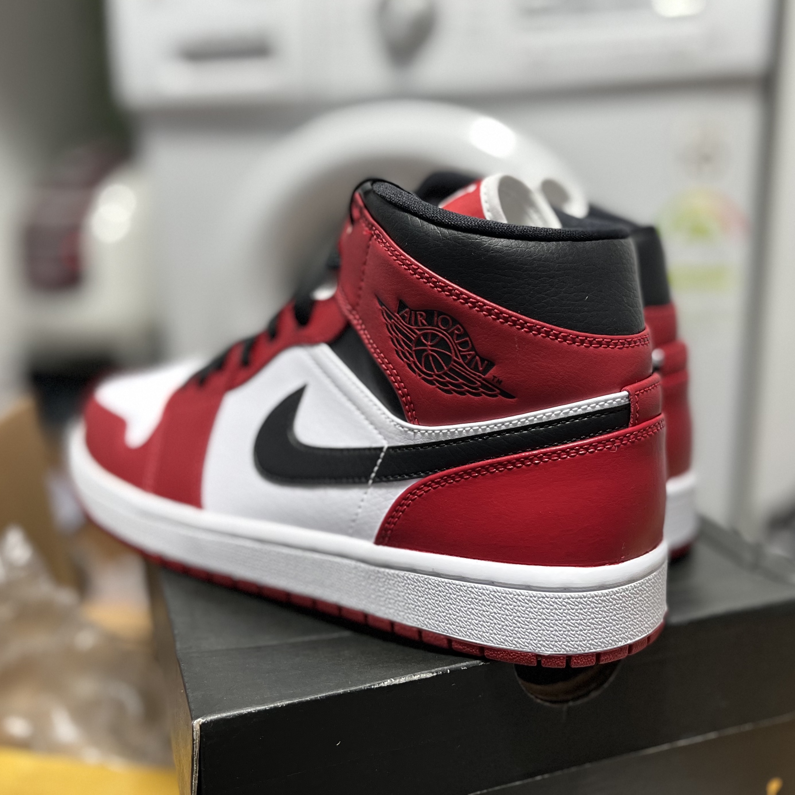 Jordan 1 Mid Chicago 2020 착용 스타일