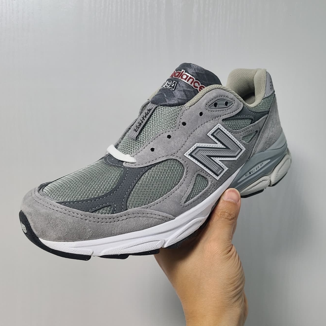 New Balance 990v3 Made in USA Grey - D Standard 착용 스타일 - 1