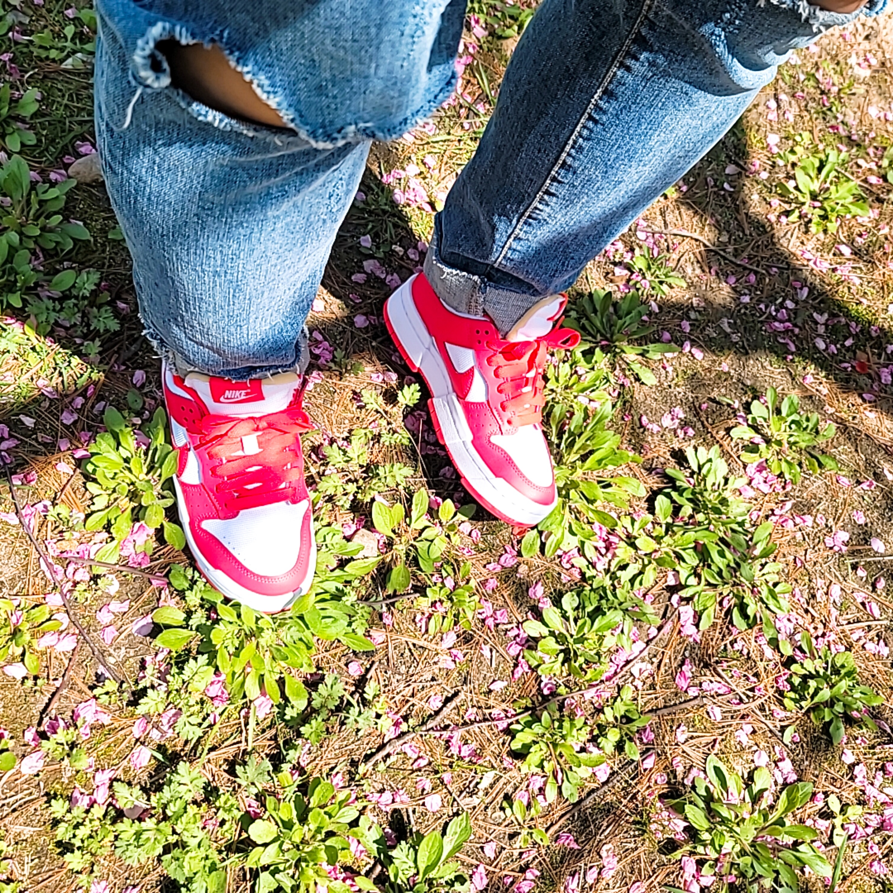 (W) Nike Dunk Low Disrupt Siren Red 착용 스타일 - 2